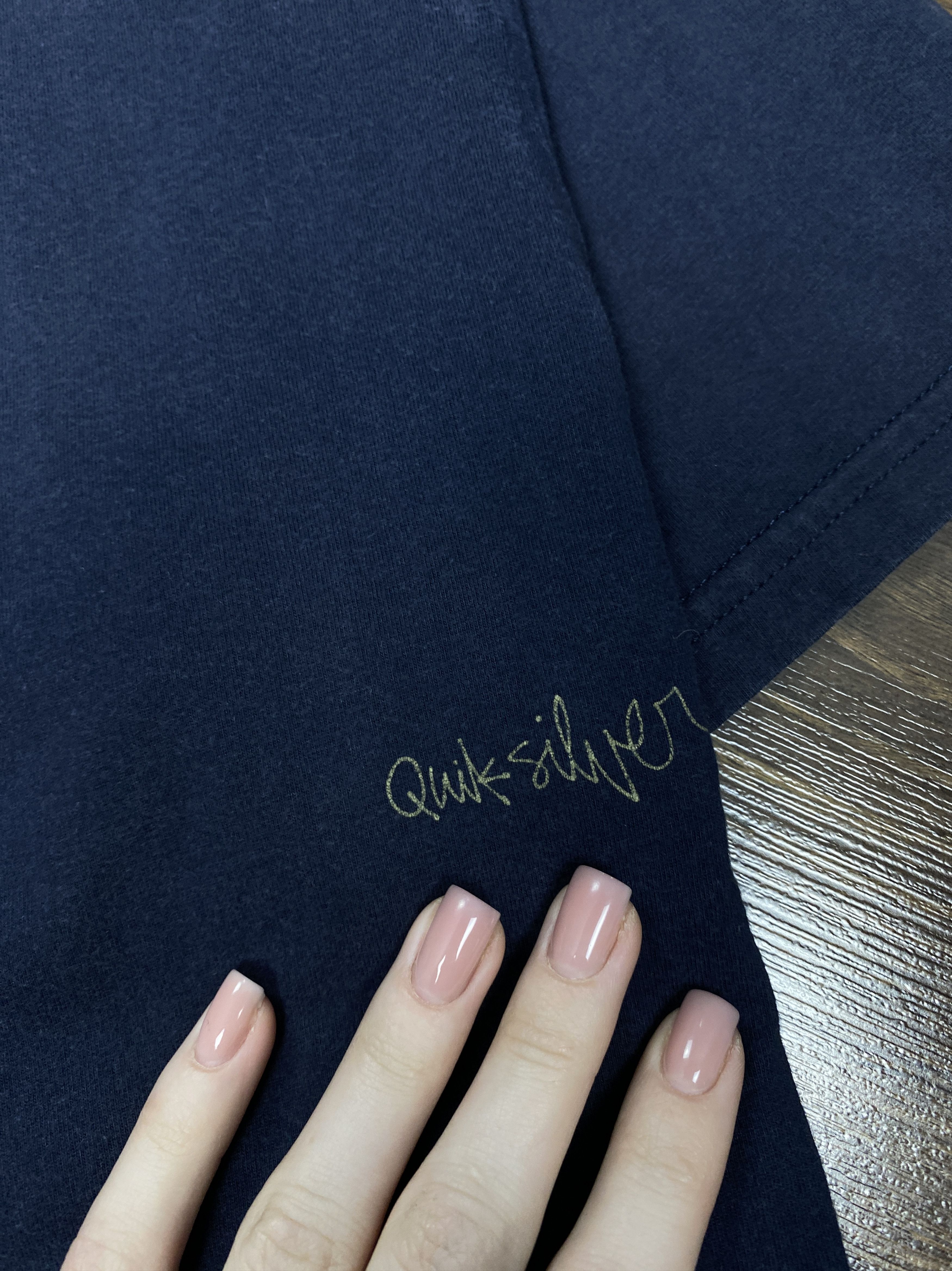 Quiksilver × Vintage перефоткать Quiksilver vintage center logo t-shirt Size US M / EU 48-50 / 2 - 9 Thumbnail
