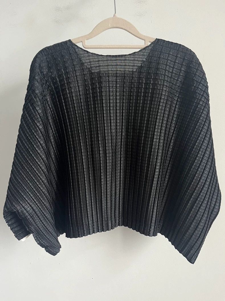 Issey Miyake Issey Miyake size:3 Black pleated long-sleeved shirt Size S / US 4 / IT 40 - 2 Thumbnail