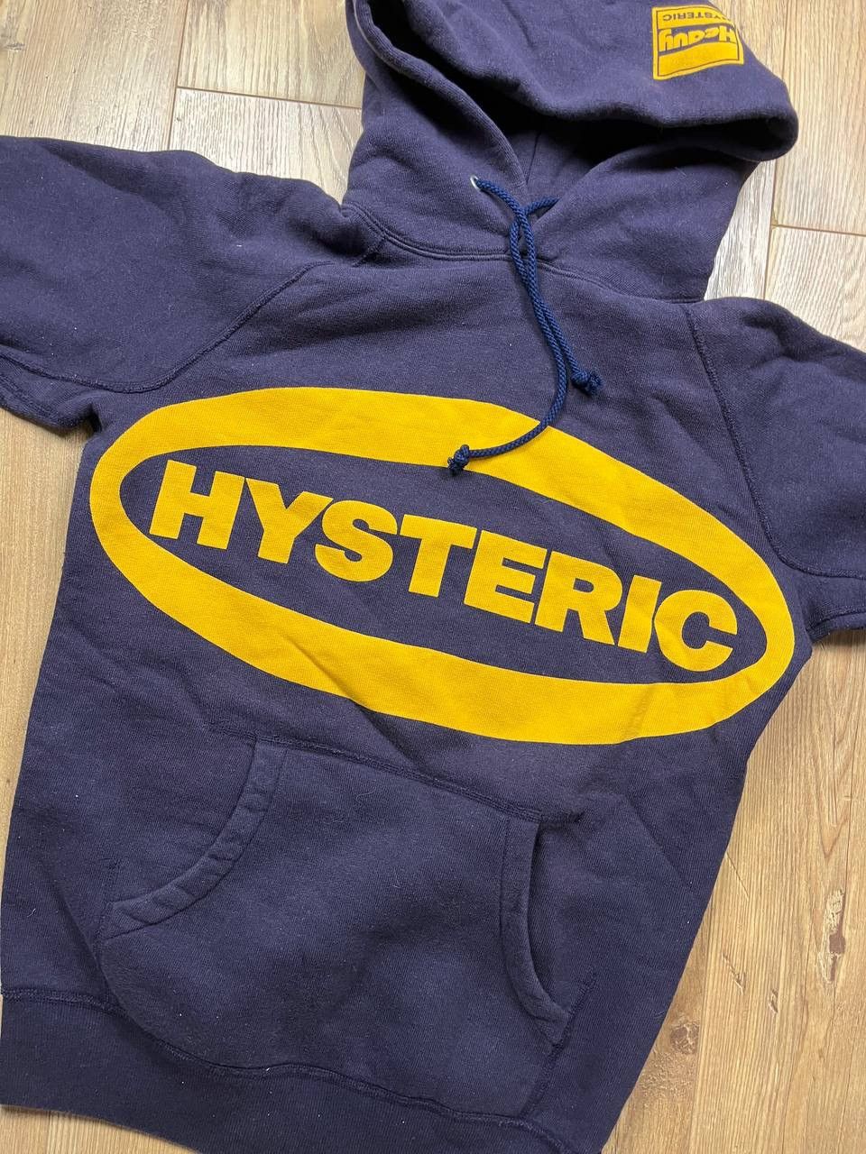 Hysteric Glamour HYSTERIC GLAMOUR SPELLOUT BIG LOGO HOODIE ARCHIVE RARE Size US S / EU 44-46 / 1 - 2 Thumbnail
