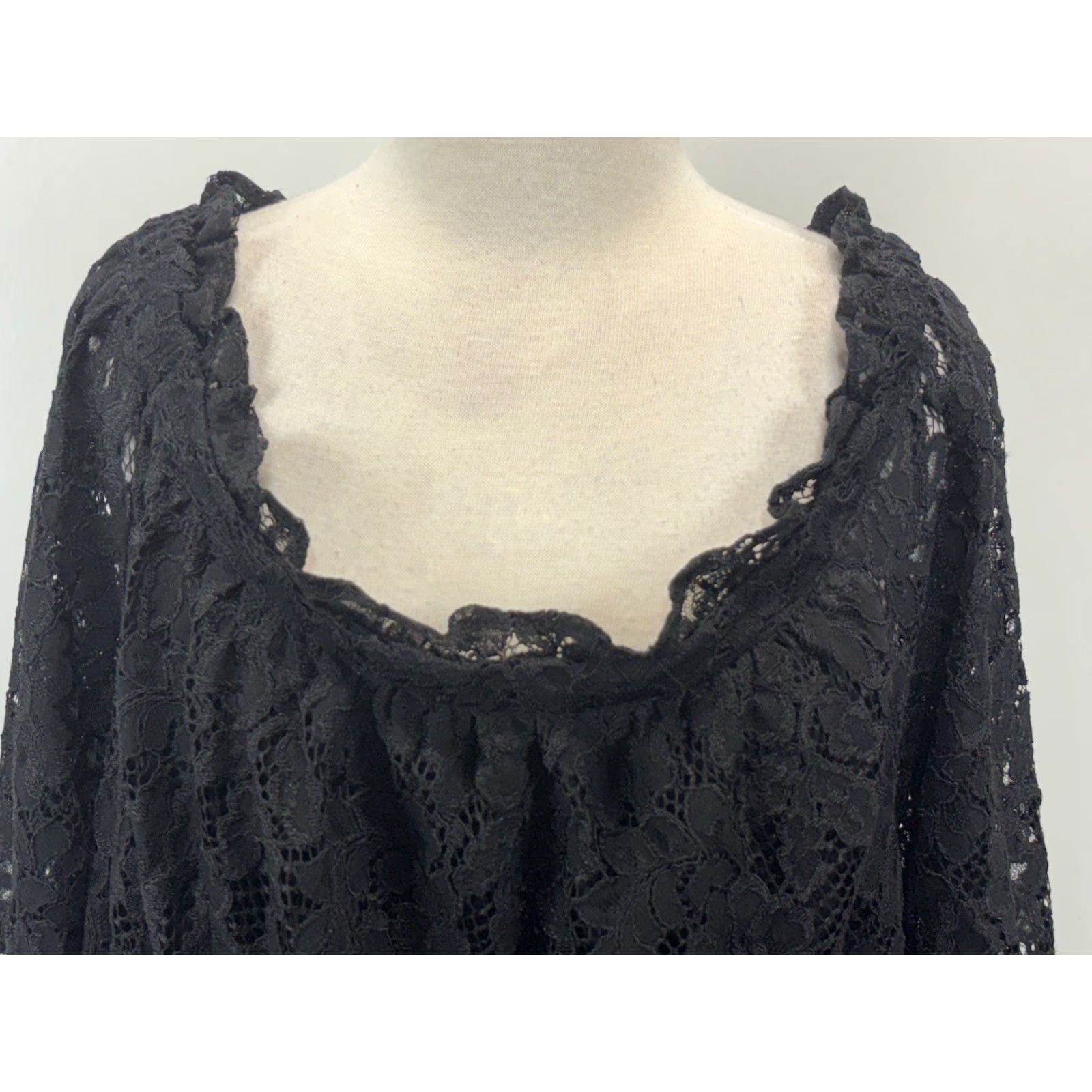 Vintage Lane Bryant Women's Plus Size 22/24 Off The Shoulder Lace Blouse Black Goth Shirt Size 3XL / US 20-22 - 5 Thumbnail