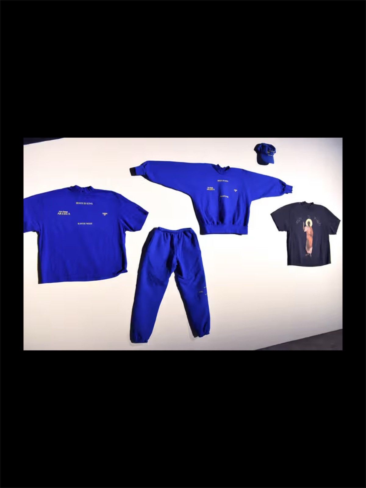 Yeezy Yeezy JIK Cobalt Blue Blank Crewneck Size US S / EU 44-46 / 1 - 5 Thumbnail