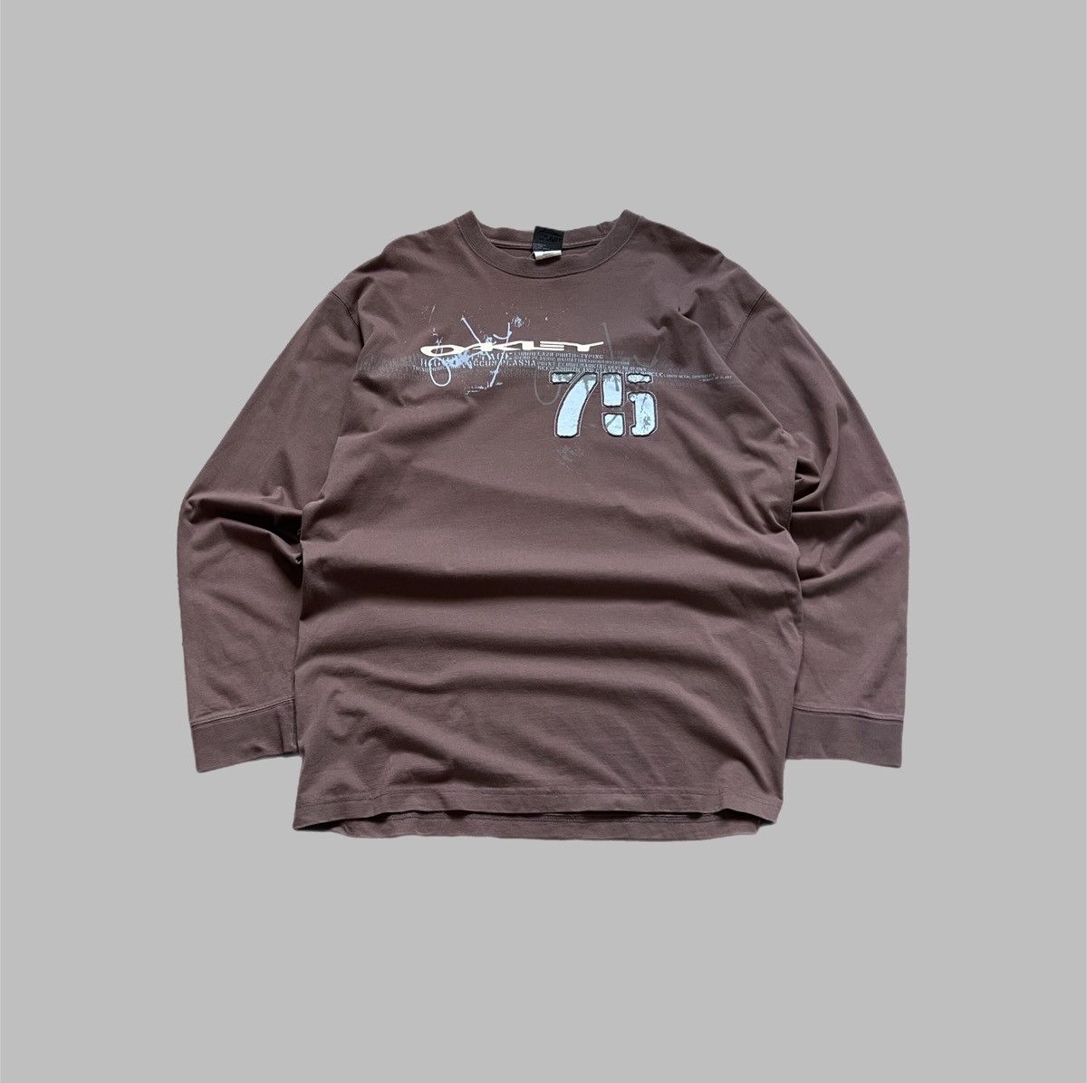 Oakley Oakley Long Sleeve Center Logo Embroider Chocolate Size US XL / EU 56 / 4 - 1 Thumbnail