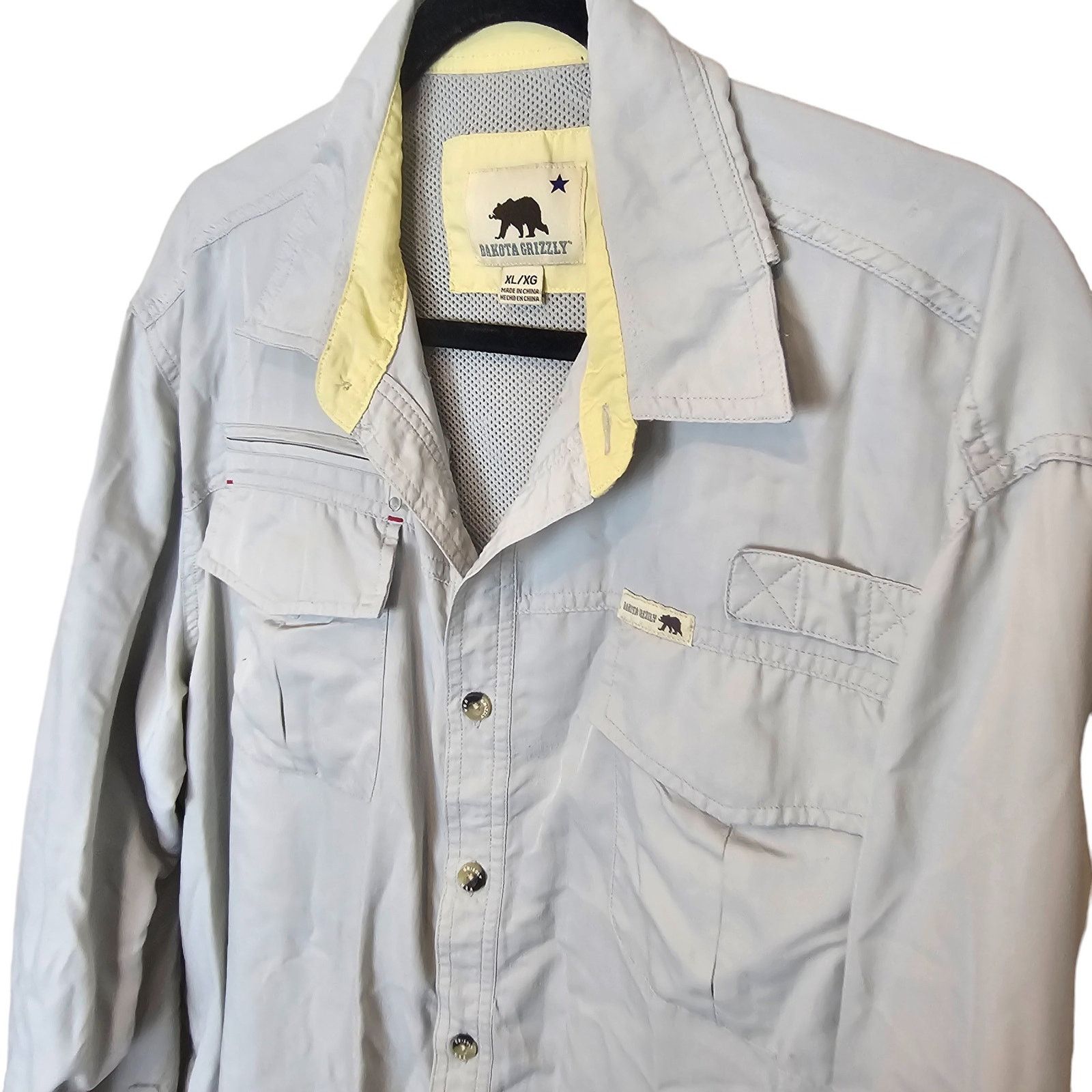Dakota Grizzly Dakota Grizzly Mens Vented Nylon Shirt Sz XL Gorpcore Trail Size US XL / EU 56 / 4 - 5 Thumbnail