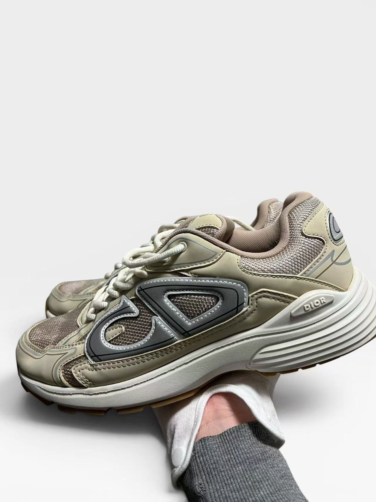 Dior STEAL! Dior B30 sneakers - size 41 Size US 8 / EU 41 - 1 Thumbnail
