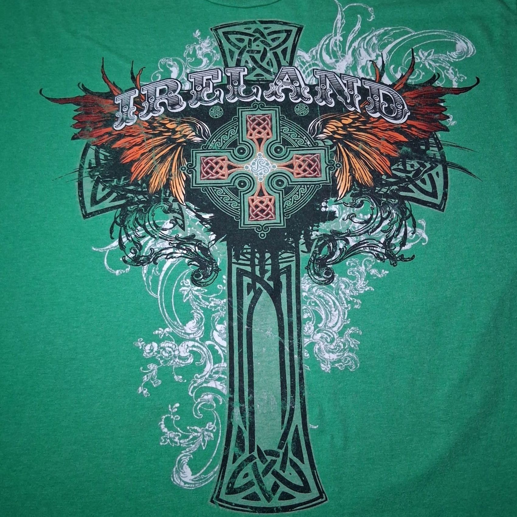 Vintage Ireland Shirt Men XL Green Celtic Cross Angel Wings Irish Y2K Graphic Work READ Size US XL / EU 56 / 4 - 7 Thumbnail