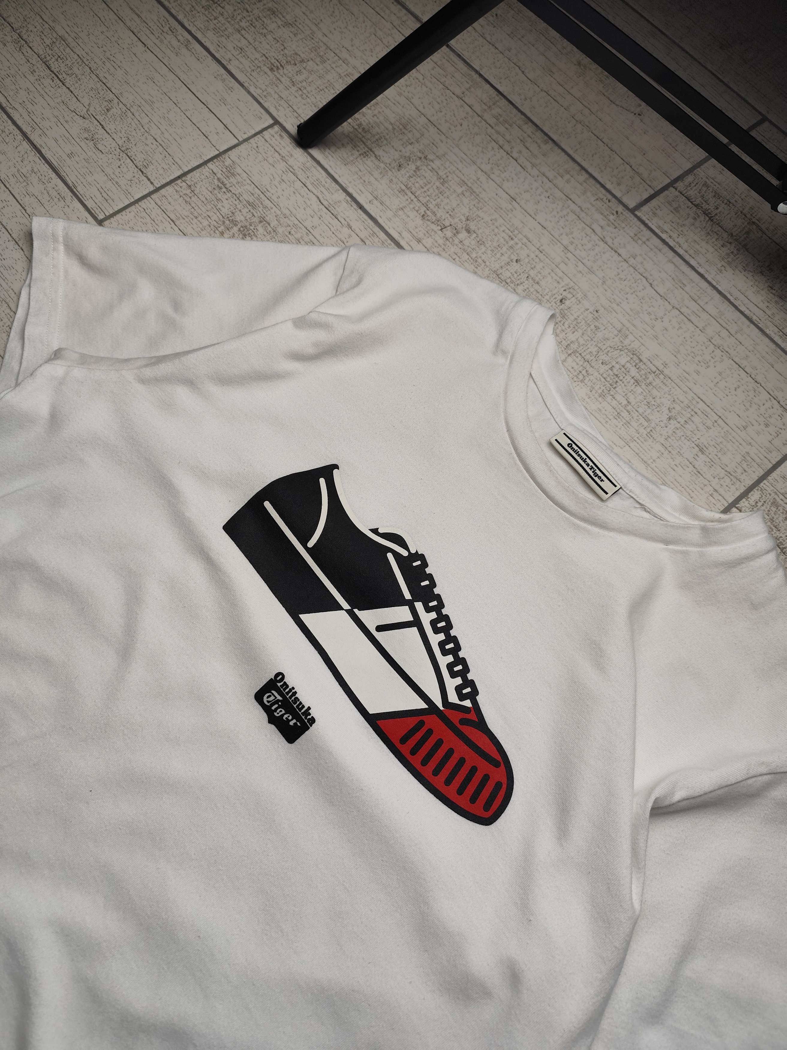 Onitsuka Tiger × Vintage Vintage streetwear y2k designer Onitsuka Tiger T Shirt Size US M / EU 48-50 / 2 - 2 Thumbnail