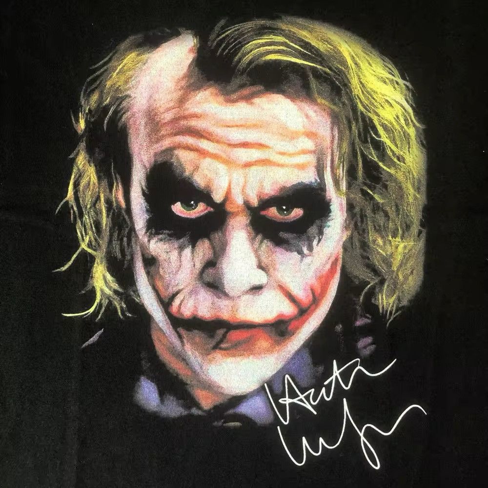 Japanese Brand × Vintage JOKER Character Graphic Printed T Shirt Size US S / EU 44-46 / 1 - 4 Thumbnail