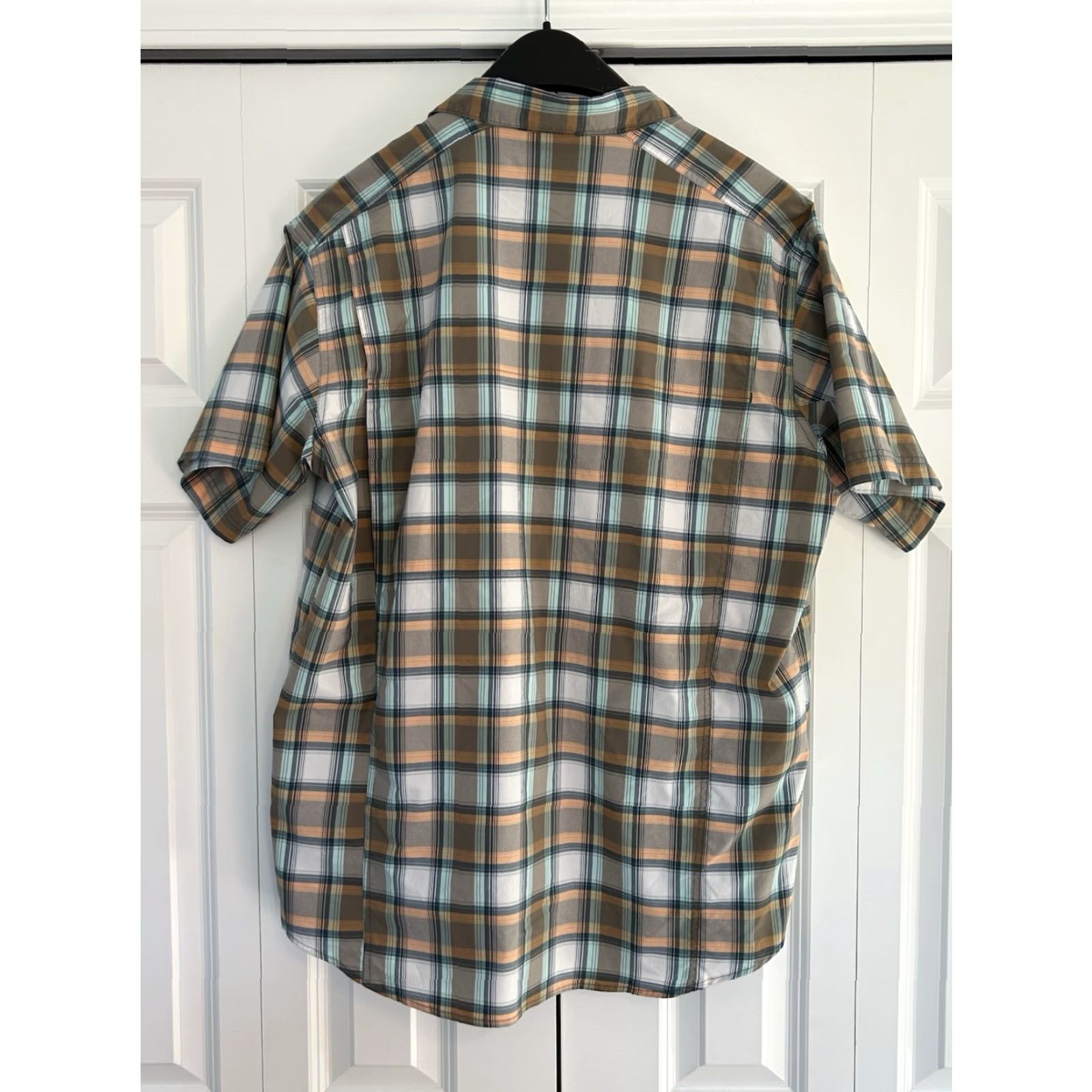 Vintage Columbia Shirt Mens Orange Blue Plaid Short Sleeve Button-Up Omni-Shade XL Size US XL / EU 56 / 4 - 2 Thumbnail
