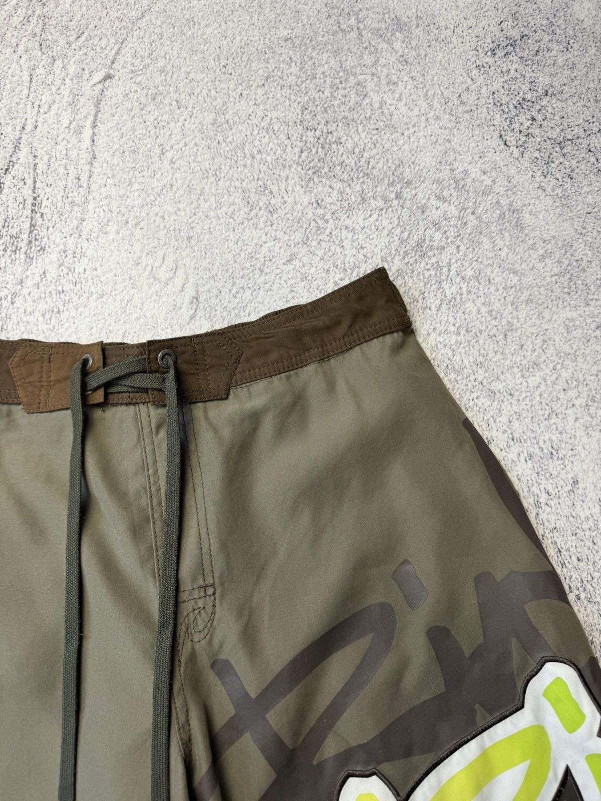 Rip Curl Vintage Rip Curl Big Logo Nylon Shorts USA OOs Size US 34 / EU 50 - 7 Thumbnail