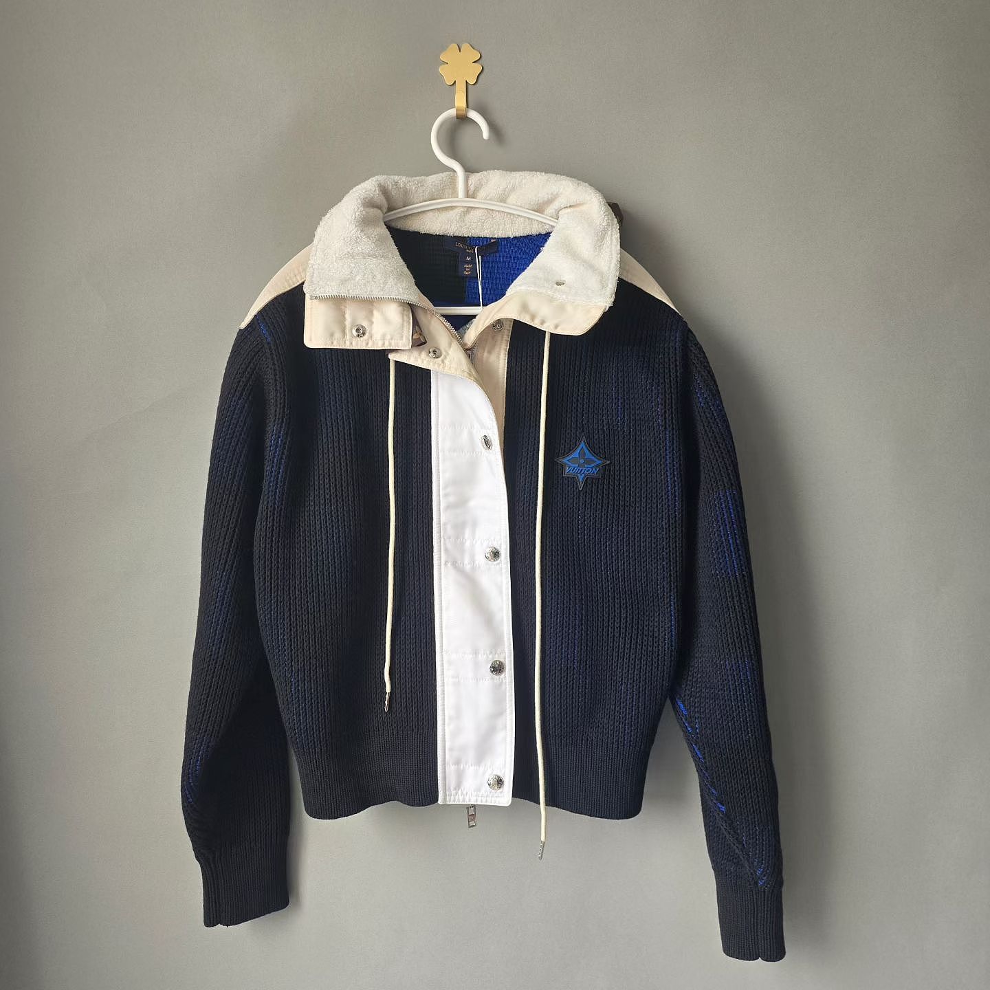 Louis Vuitton Louis Vuitton Colorblock Knit Jacket Size M Size M / US 6-8 / IT 42-44 - 1 Thumbnail