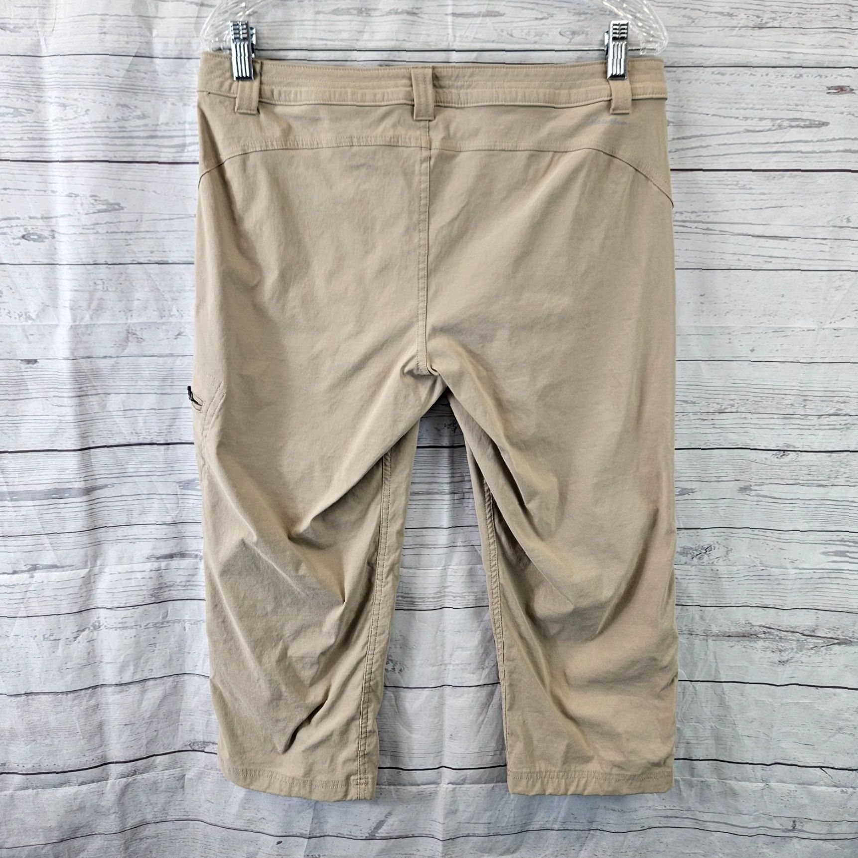 Eddie Bauer Eddie Bauer Womens Cropped Pants Sz 12 Tan Mid Rise Nylon Blend Cargo Pockets Size 34" / US 12 / IT 48 - 3 Thumbnail