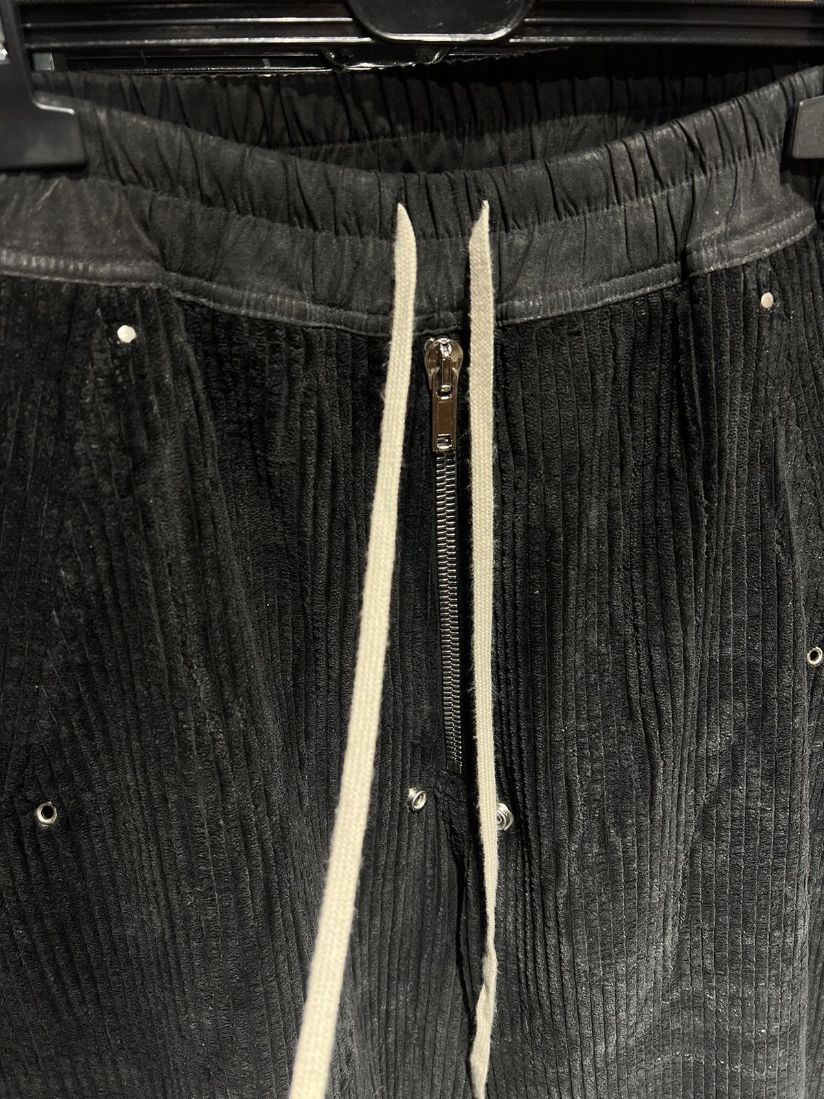 Rick Owens 🚨 Rick Owens Drkshdw Black Velvet Waxed Geth Belas Pants Size US 30 / EU 46 - 3 Thumbnail