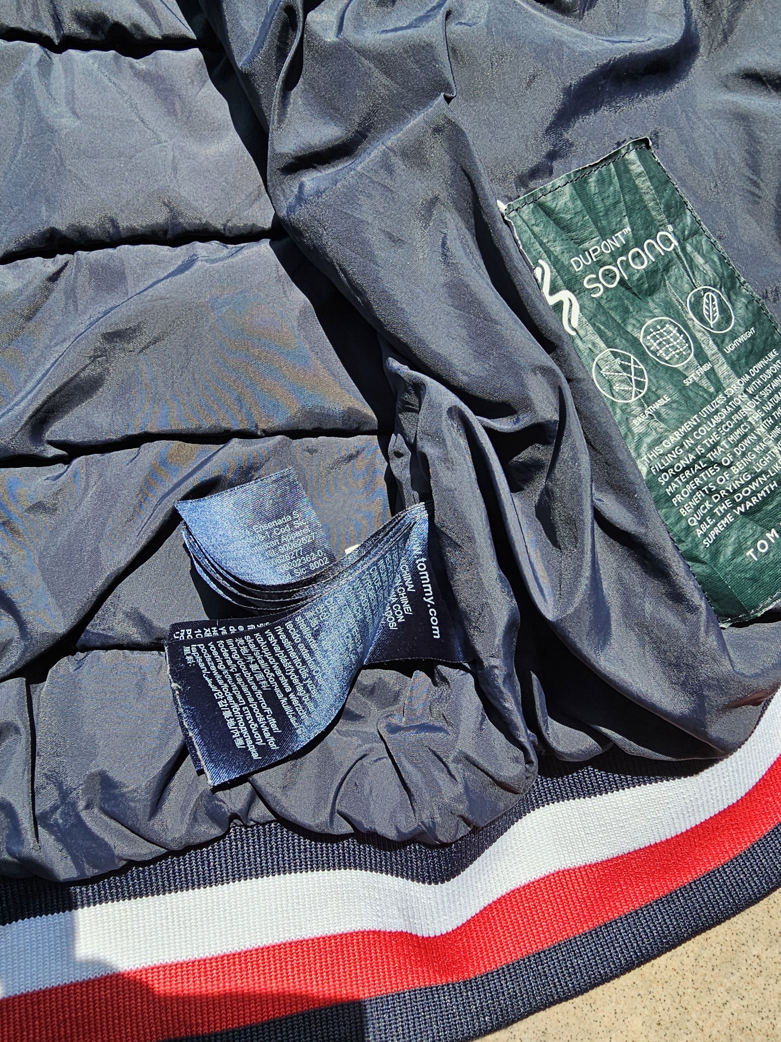Tommy Hilfiger Tommy Hilfiger Puffer Vest with Hood – Dupont™ Sorona® Fill Size US M / EU 48-50 / 2 - 8 Thumbnail