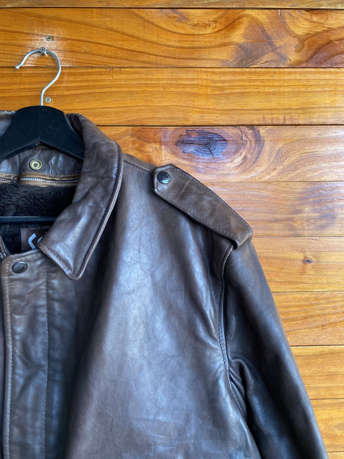 Schott Vintage 70s Schott Leather Flight Jacket Made USA Size 44 Size US XL / EU 56 / 4 - 9 Thumbnail