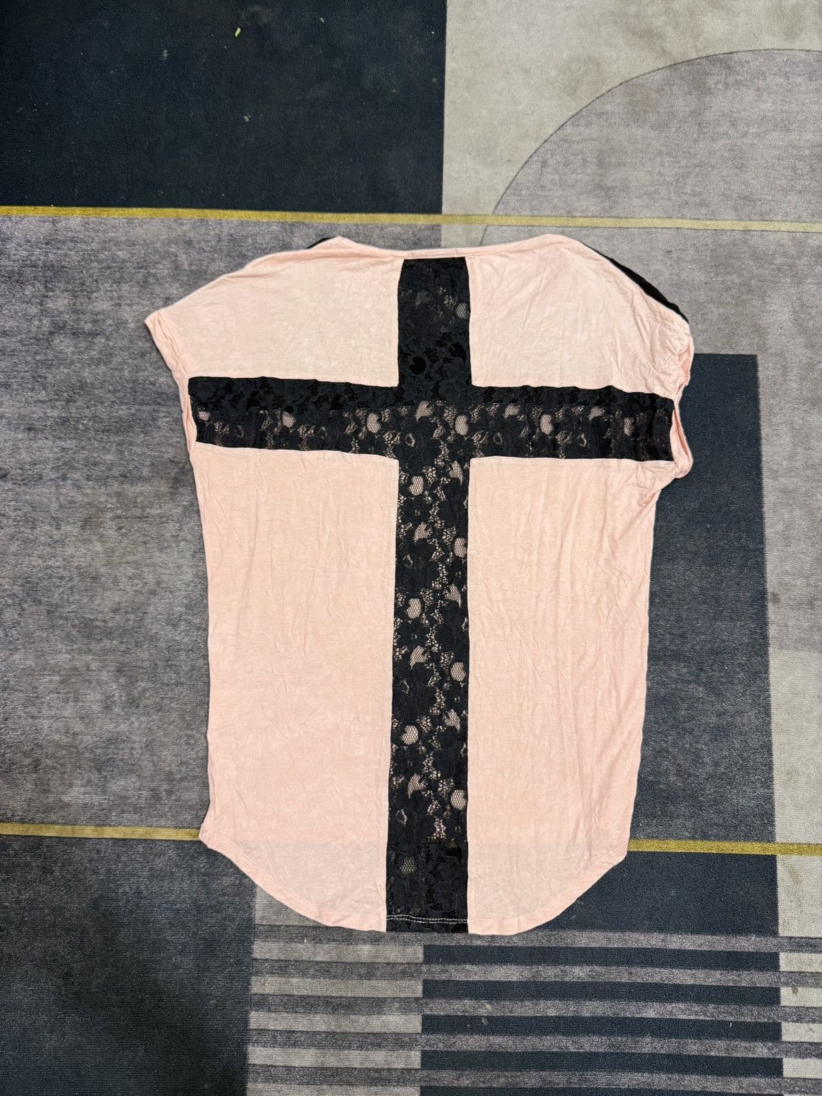 If Six Was Nine ONE WAY CROSS LOGO IFSIX STYLE TSHIRT Size L / US 10 / IT 46 - 1 Thumbnail