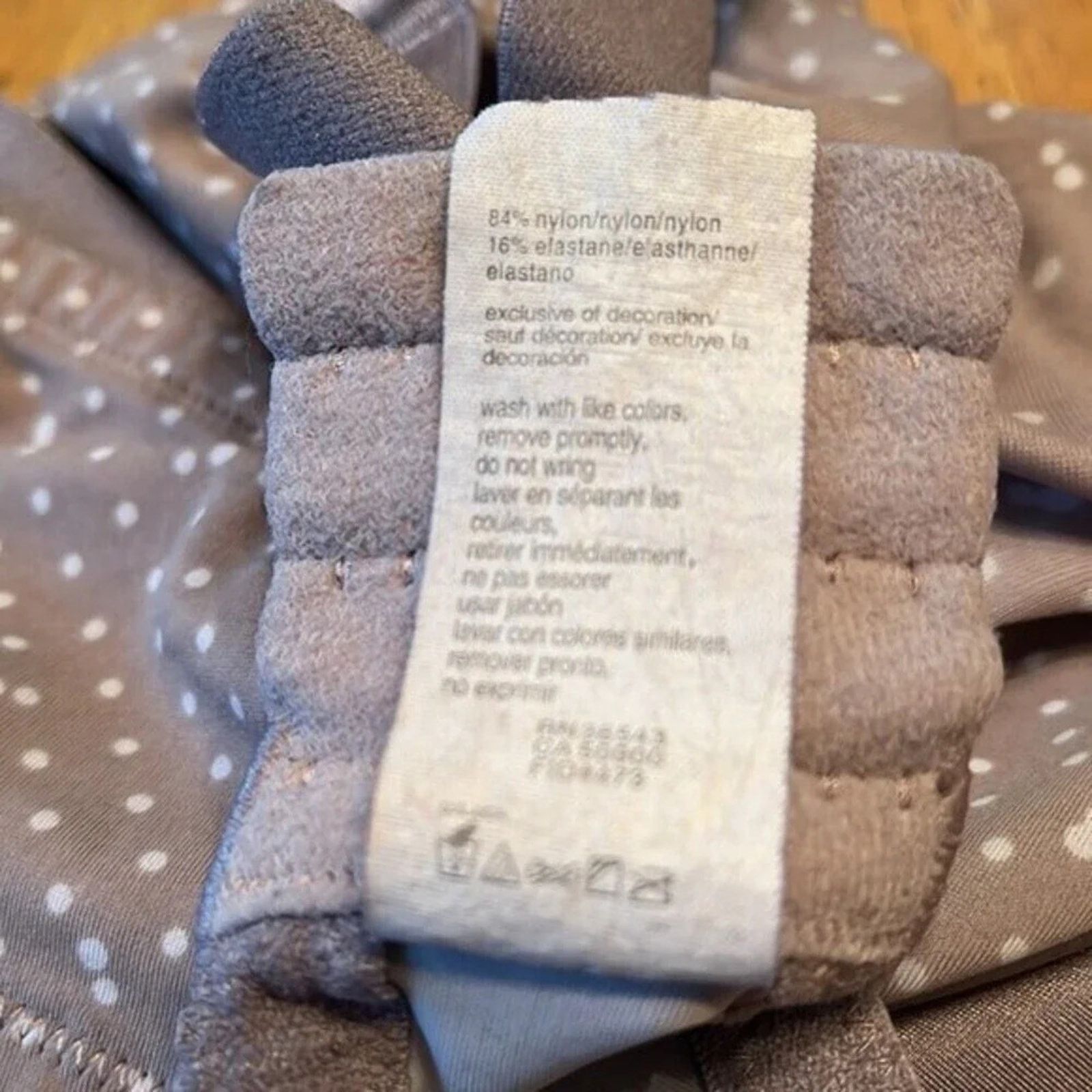 The Unbranded Brand Olga by Women’s polka dot underwire bra, size 42D Size ONE SIZE - 5 Thumbnail