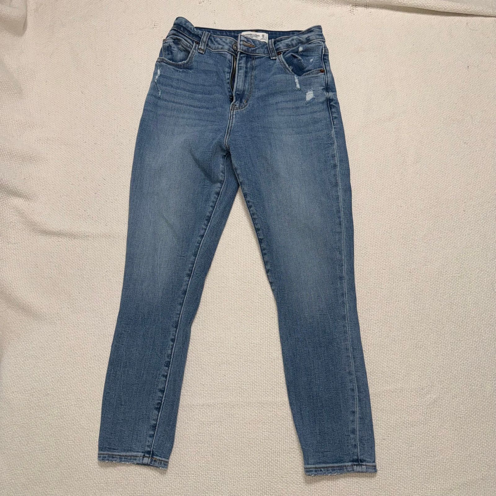Abercrombie & Fitch A&F The Super Skinny Ankle High Rise Jeans | Sz 26s Size 26" / US 2 / IT 38 - 2 Thumbnail