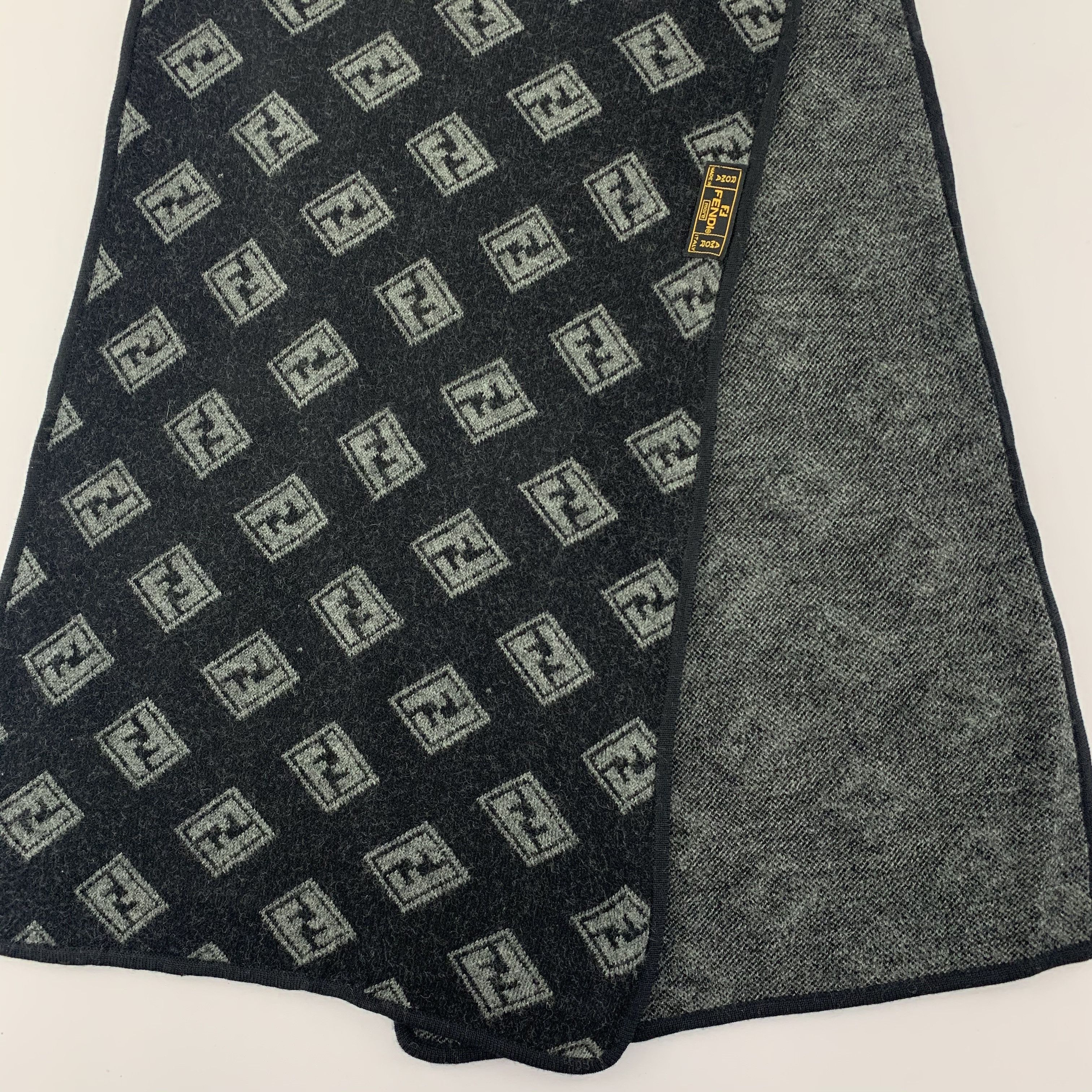Fendi Fendi Scarf Wool Muffler Neck Wrap BL5086 Size ONE SIZE - 3 Thumbnail