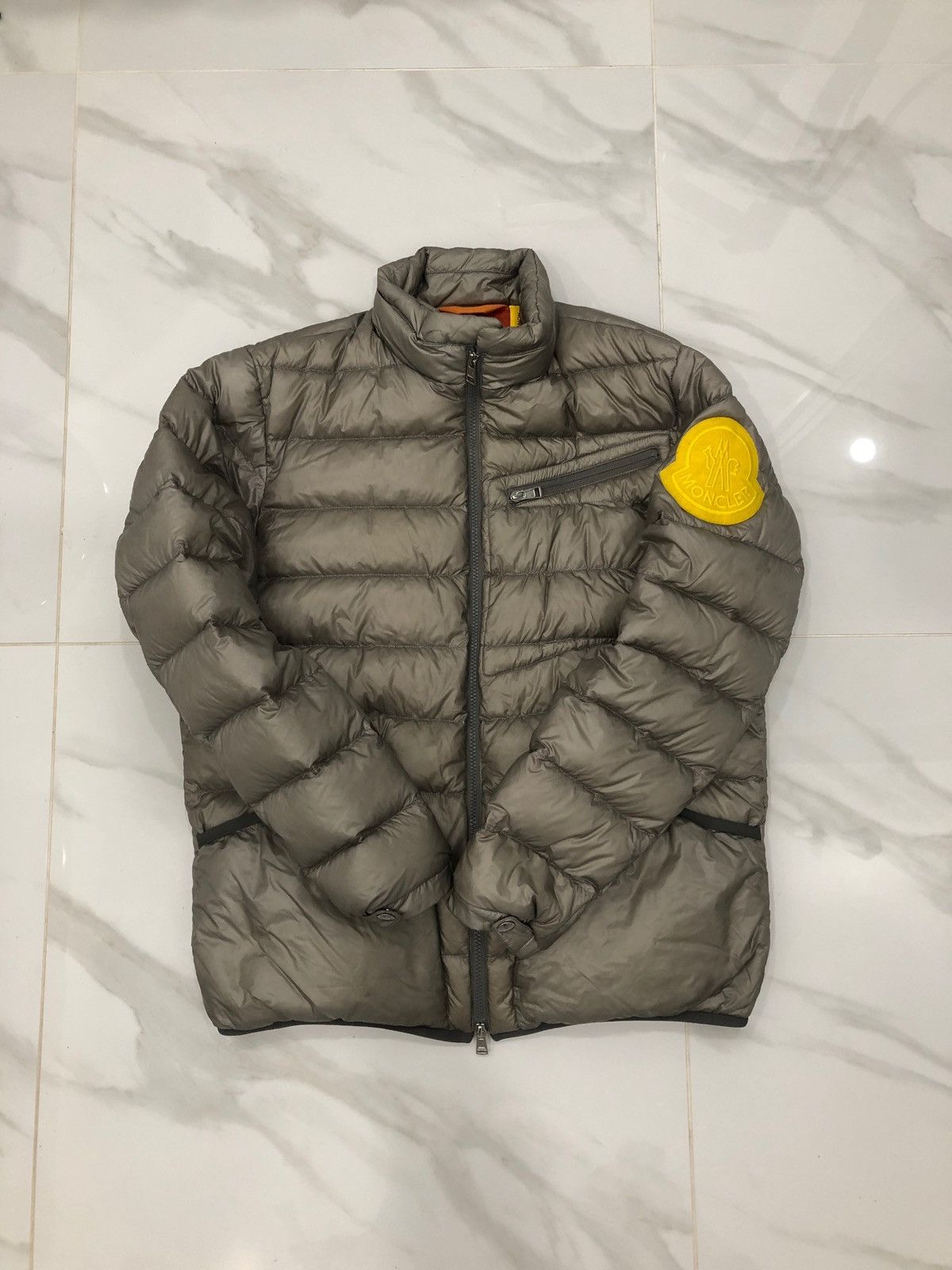 Moncler Moncler grey Liam jacket Size US L / EU 52-54 / 3 - 1 Thumbnail