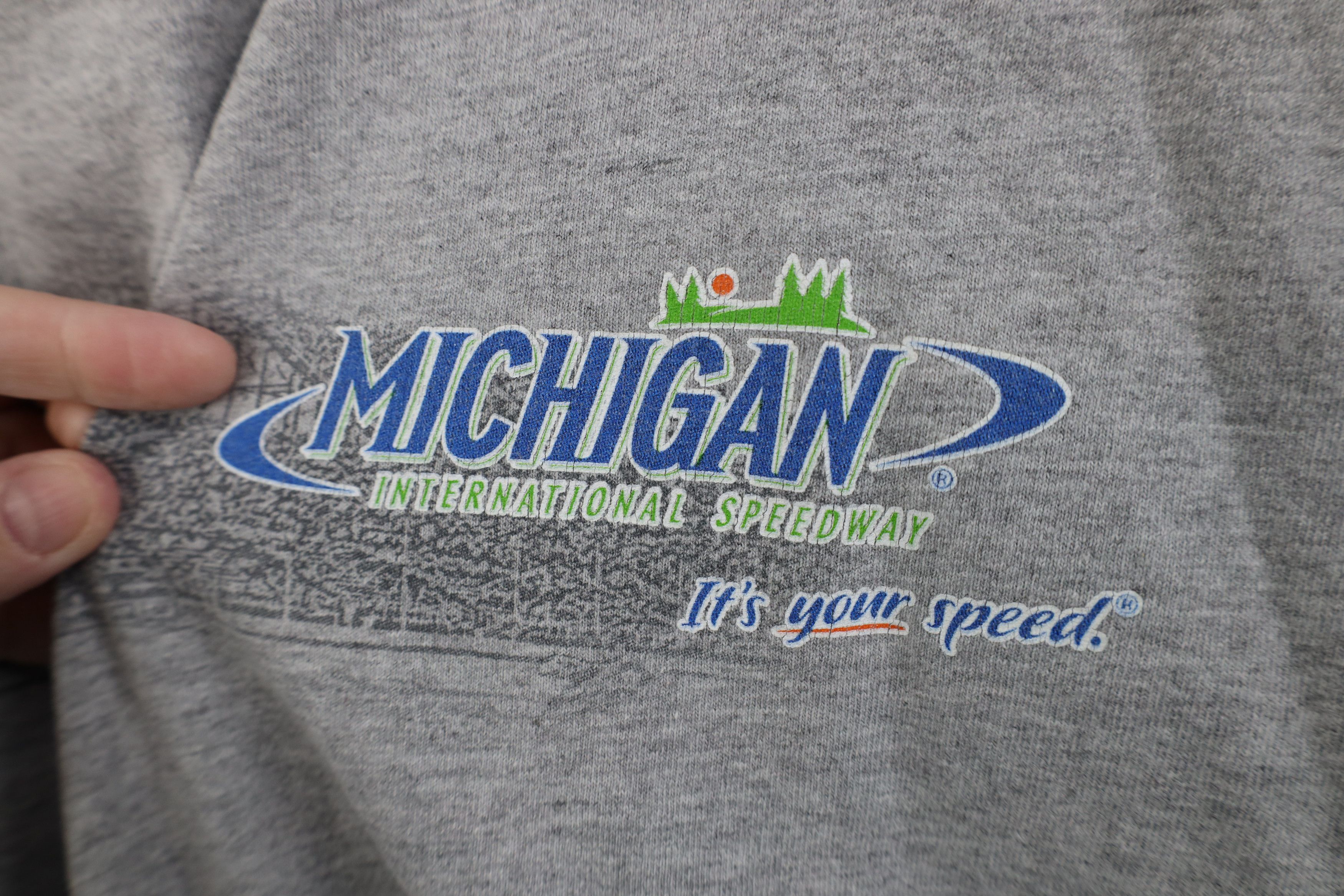 Vintage Vintage Y2K NASCAR Michigan International Speedway T-Shirt Size US XL / EU 56 / 4 - 5 Thumbnail