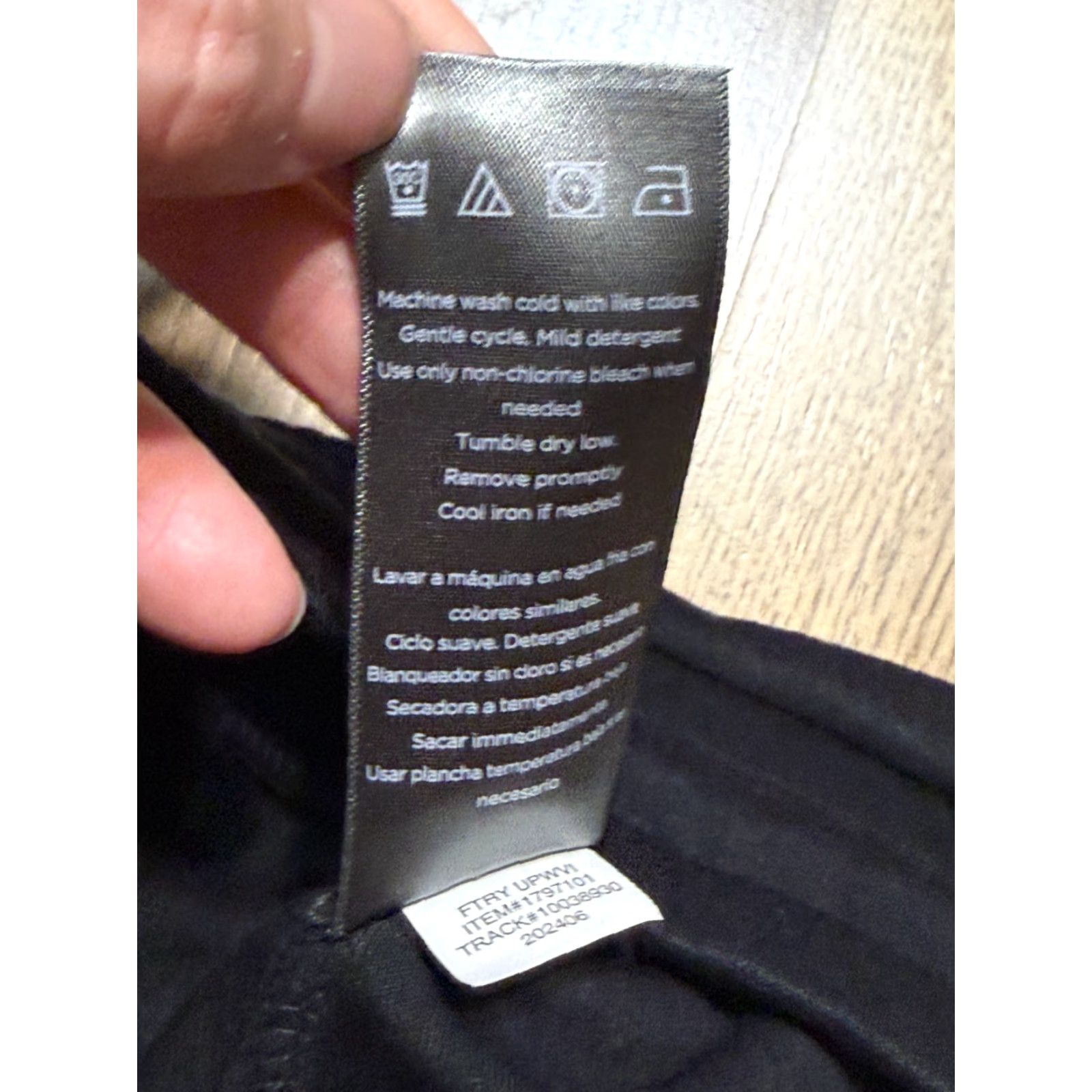 Vintage Danskin Women's Pants XL Black Sweatpants Drawstring Regular Inseam 27 in Tapered Front Flat Front Casual Travel Fall Spring Summer Comfort Size 40" / US 18 - 5 Thumbnail