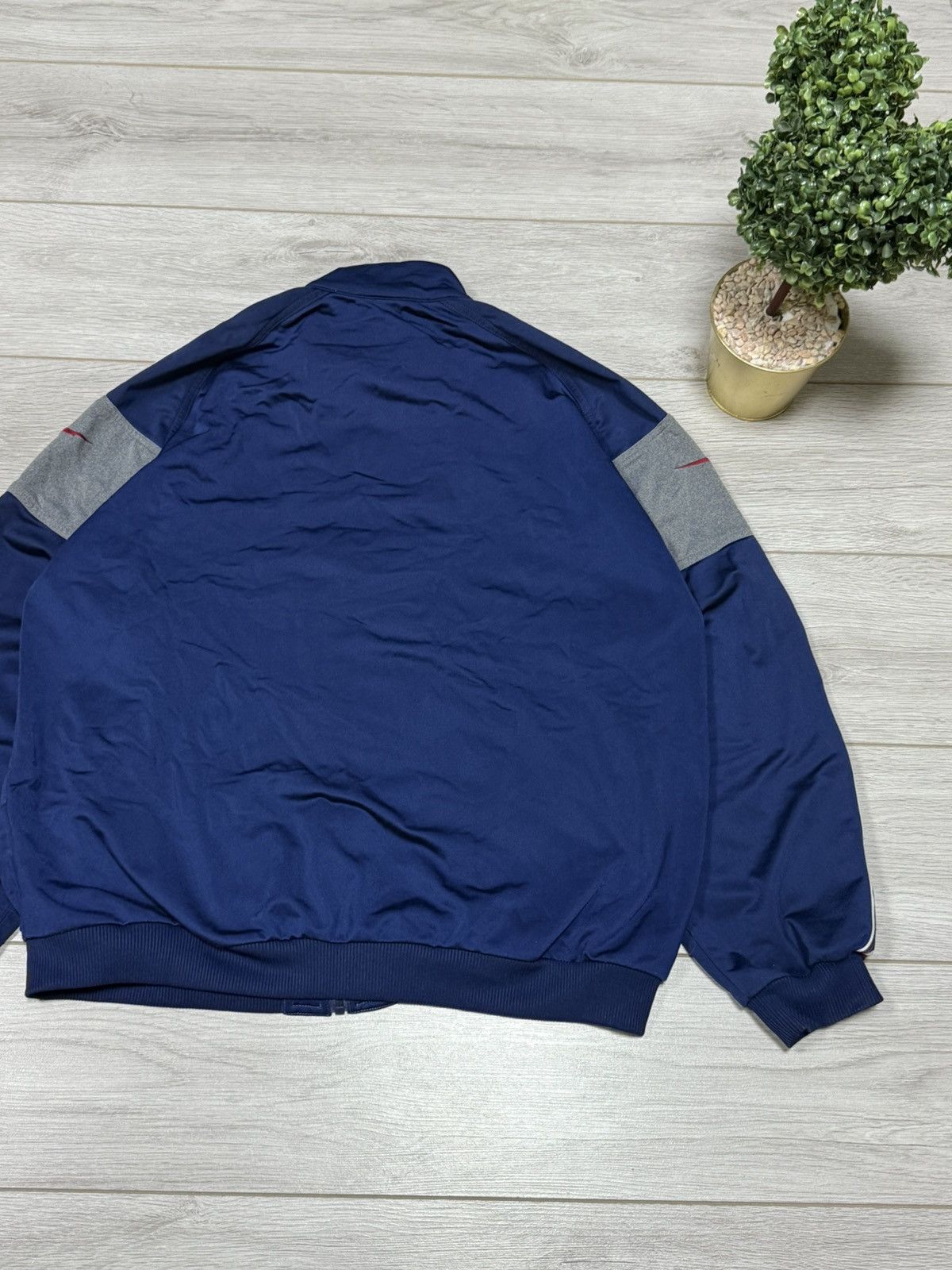 Vintage Nike USA 90s vintage track jacket big swoosh monogram Size US XL / EU 56 / 4 - 9 Thumbnail