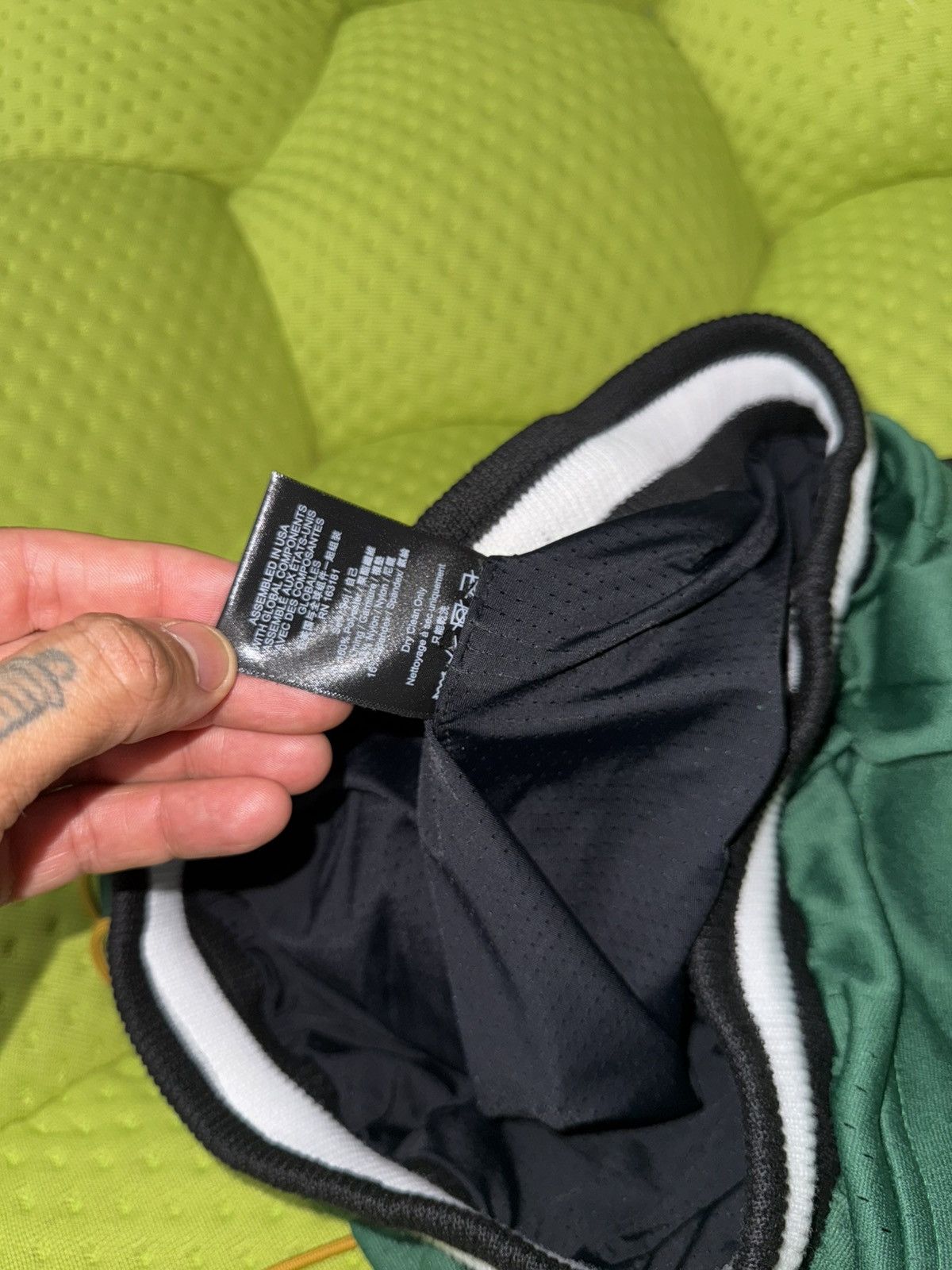 Rhude Rhude logo basketball shorts Size US 30 / EU 46 - 7 Thumbnail