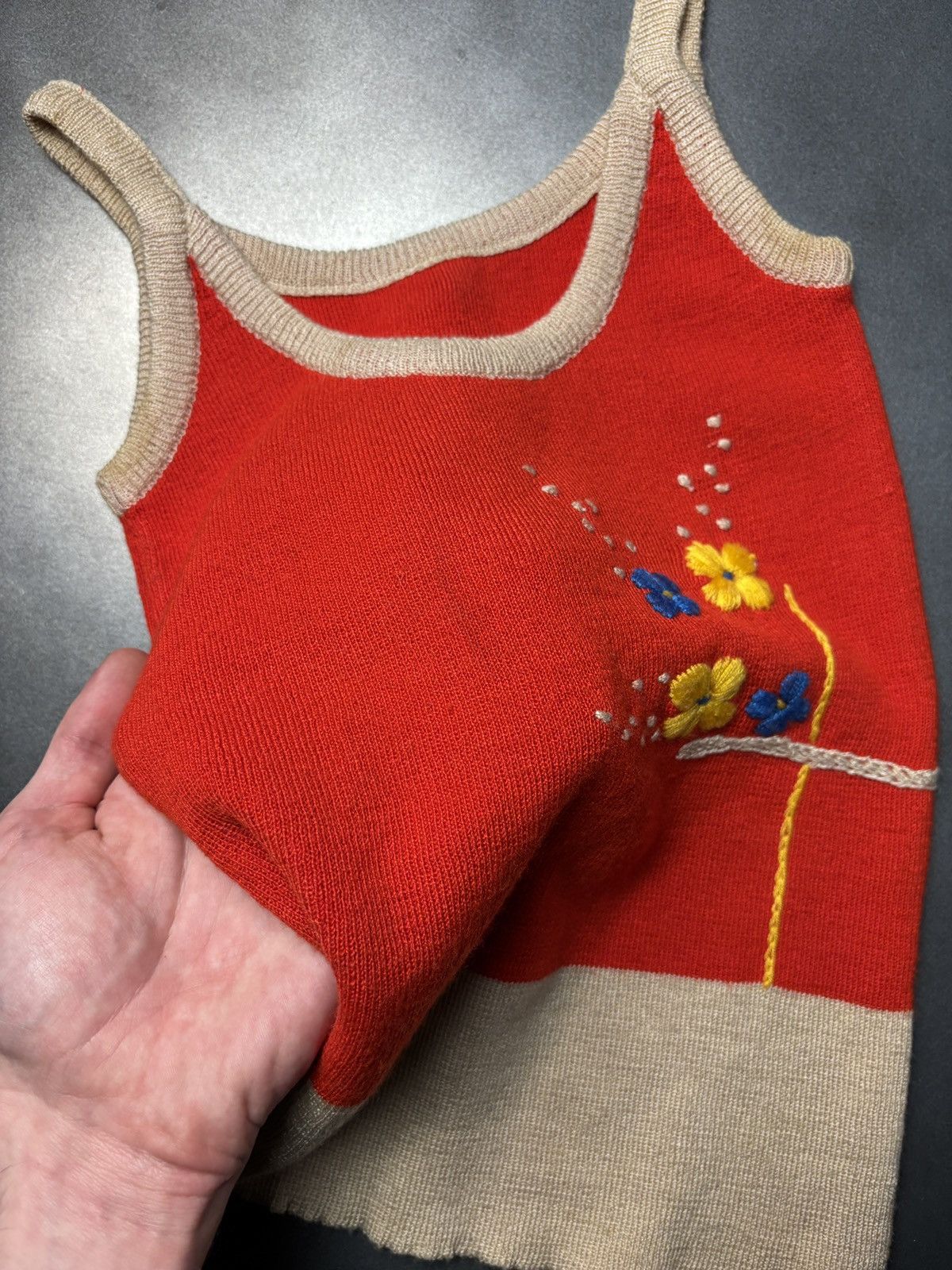 Vintage Vintage Knit Tank Top Embroidered Wool Sleeveless Floral 70s Size XS / US 0-2 / IT 36-38 - 7 Thumbnail