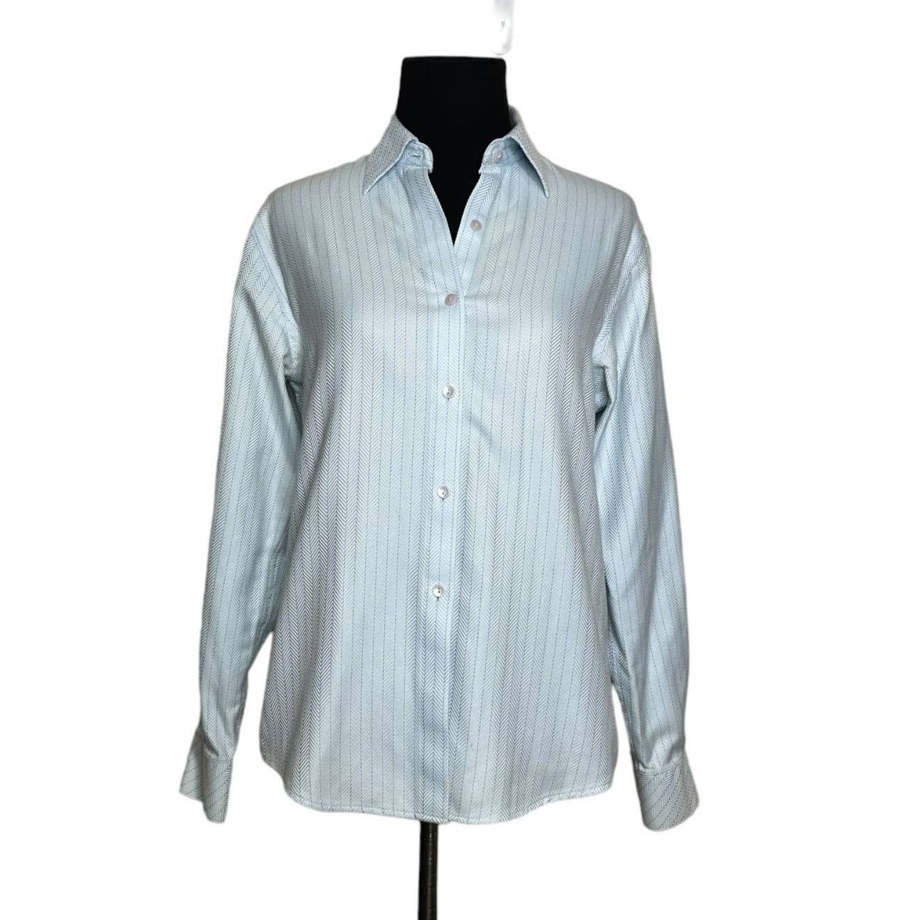 Talbots Talbots baby blue long sleeves button shirt size 2 Size XS / US 0-2 / IT 36-38 - 1 Thumbnail