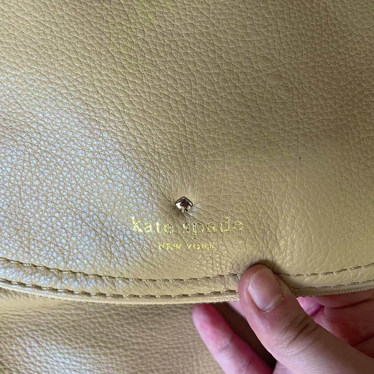 Kate Spade Kate Spade Purse Bag Beige Gold Pebbled Leather Cobble READ Size ONE SIZE - 7 Thumbnail