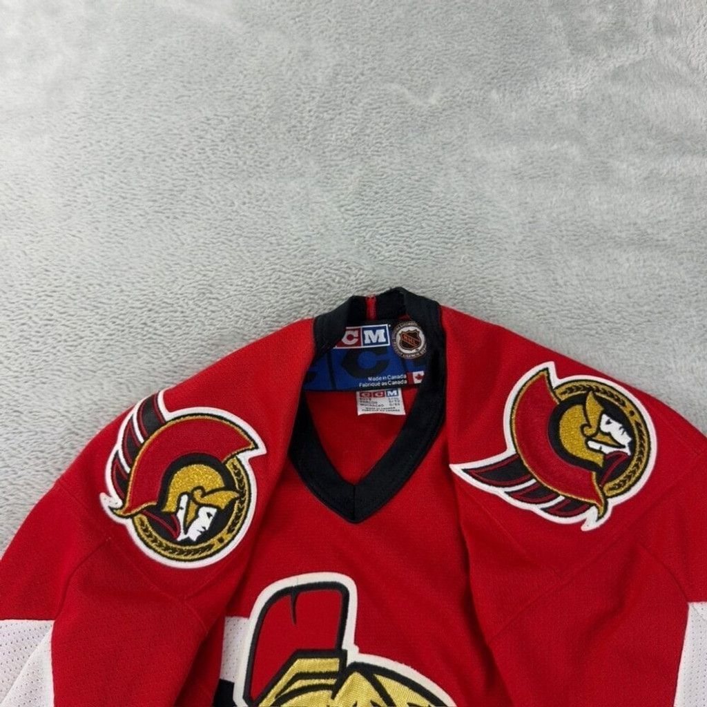 Ccm Vintage Ottawa Senators Boys Size L/XL CCM Hockey Jersey Size US L / EU 52-54 / 3 - 4 Thumbnail