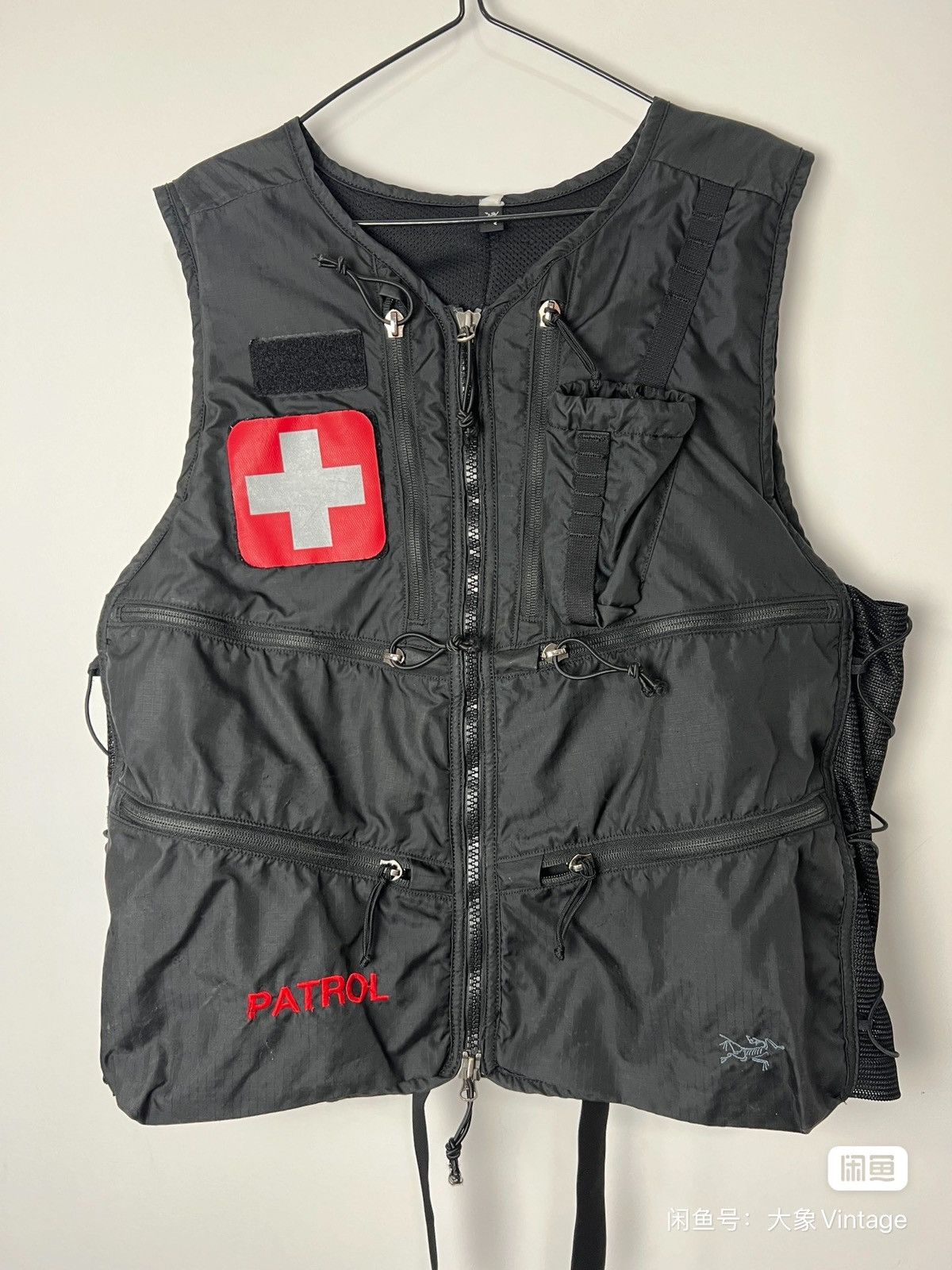 Arc'teryx Arcteryx Pro Patrol Vest Size 42S - 1 Thumbnail
