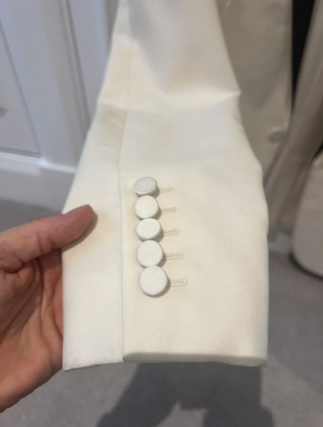 Saint Laurent Paris Ivory Saint Laurent blazer with black satin lapels Size S / US 4 / IT 40 - 6 Thumbnail