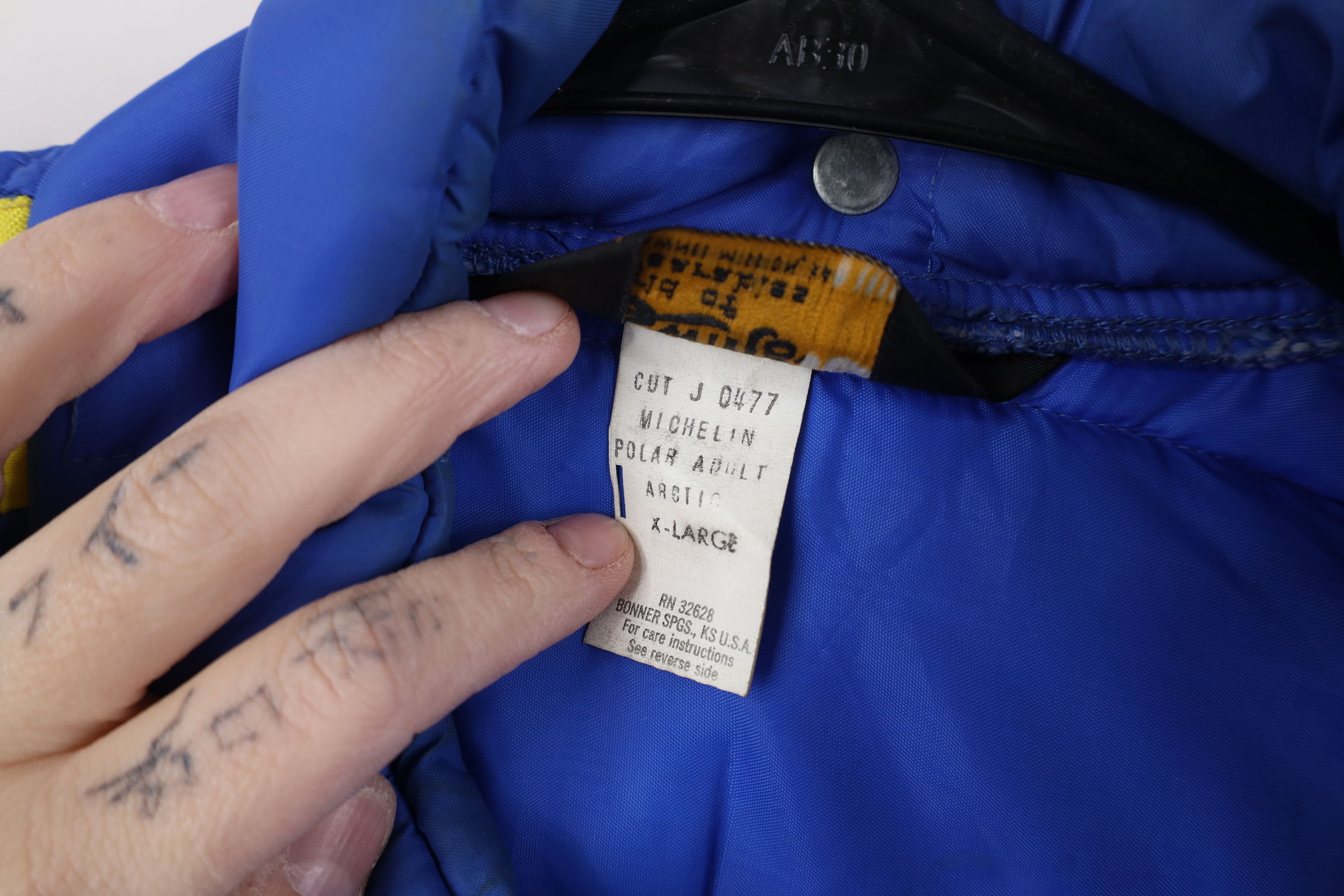 Vintage Vintage 70s Streetwear Michelin Tires Puffer Jacket Blue USA Size US XL / EU 56 / 4 - 11 Thumbnail