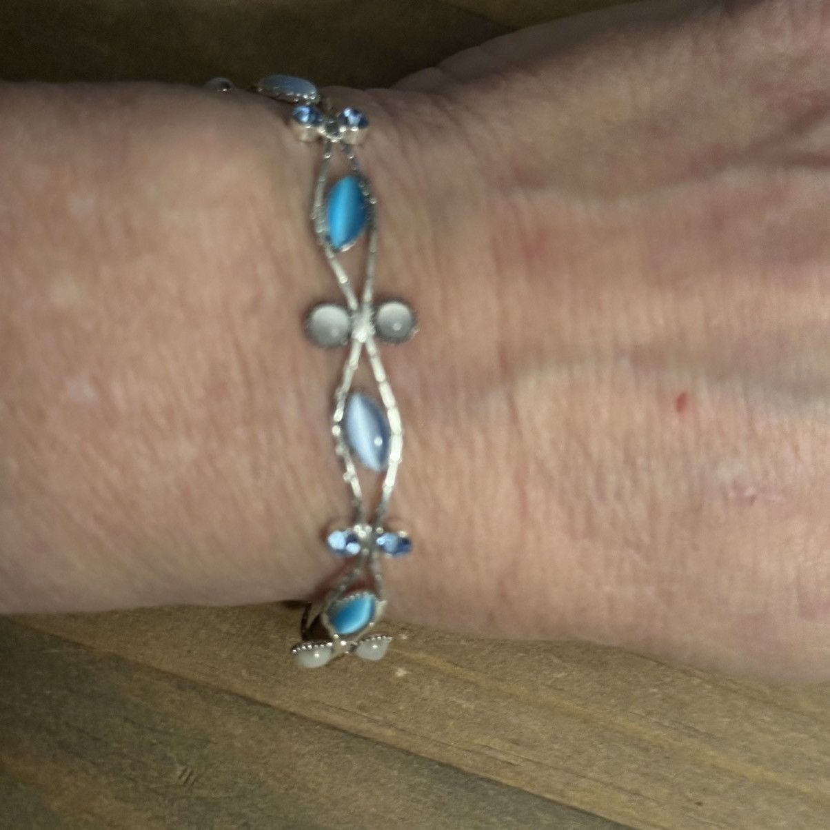 Vintage Vintage silver tone woven gemstone bracelet Size ONE SIZE - 8 Thumbnail