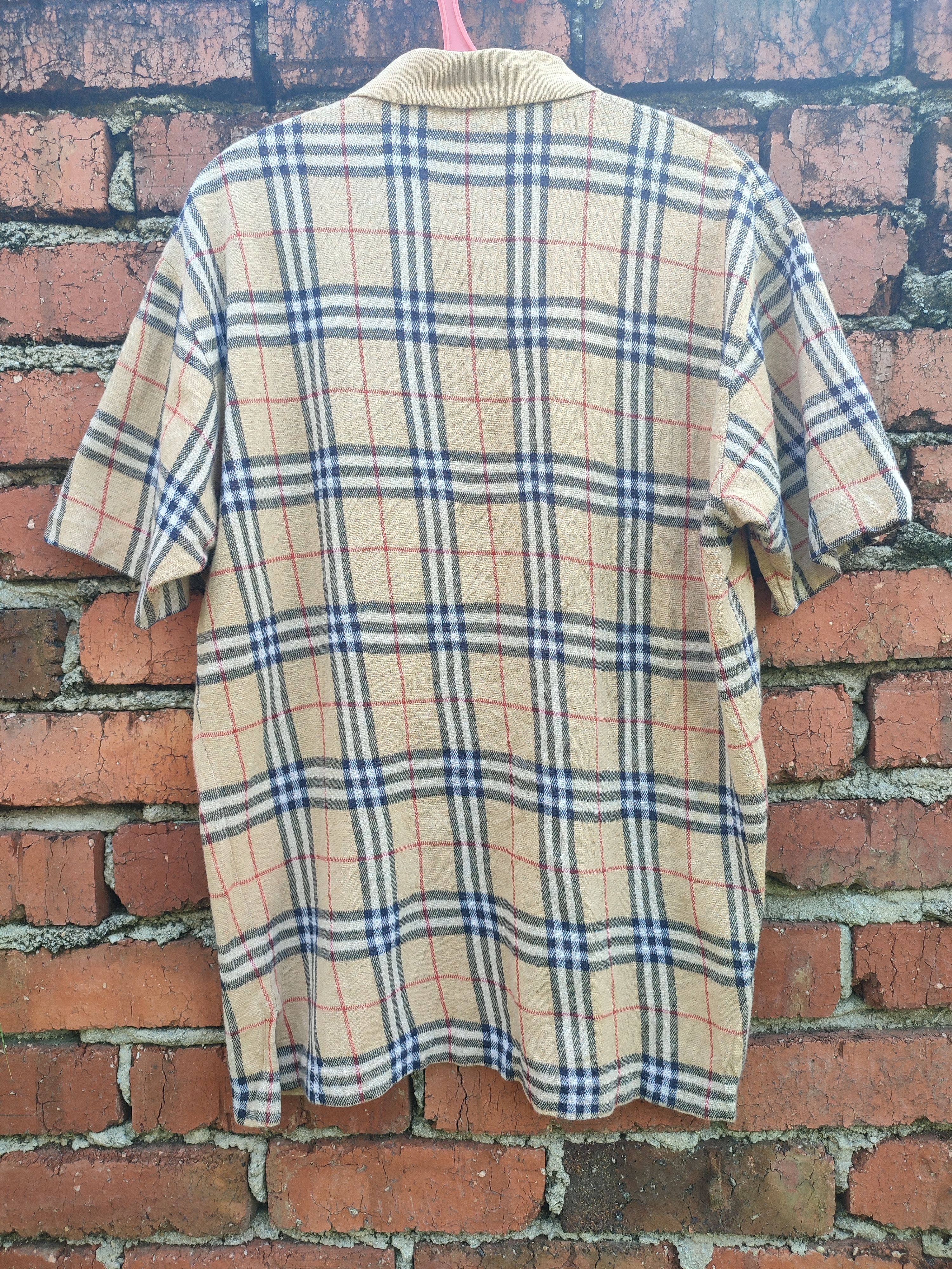 Burberry VINTAGE BURBERRYS NOVACHECK TSHIRT Size US M / EU 48-50 / 2 - 2 Thumbnail