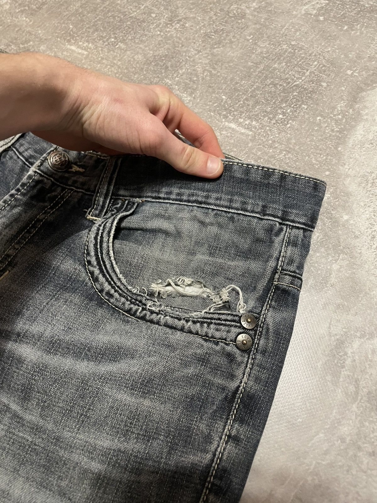 Ecko Unltd. Vintage Ecko Unlimited Buggy Distressed Rap Denim Jeans Size US 34 / EU 50 - 23 Thumbnail