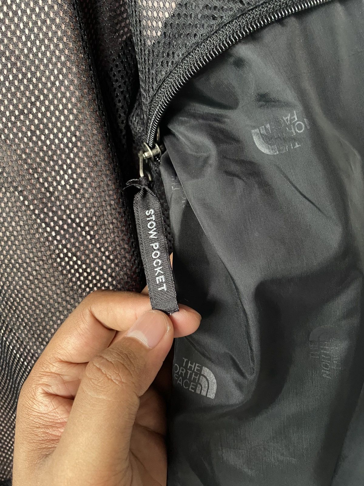 The North Face Vintage 90s The North Face Activent Jacket Pocketable Size US M / EU 48-50 / 2 - 5 Thumbnail