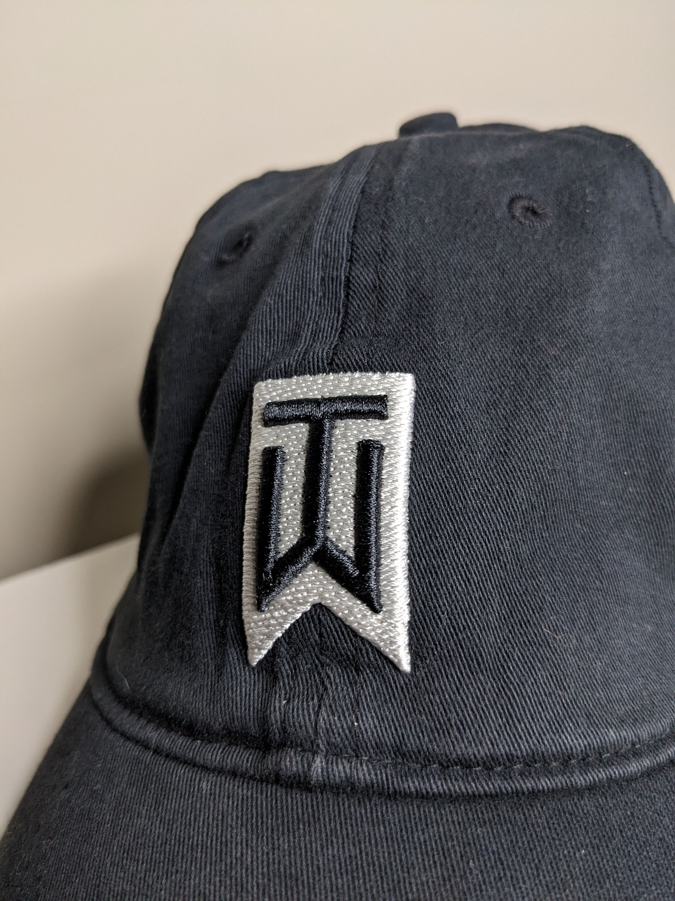 Tiger Woods Tiger Woods x Nike Golf Hat Black S/M Cap Embroidered RARE Size ONE SIZE - 5 Thumbnail