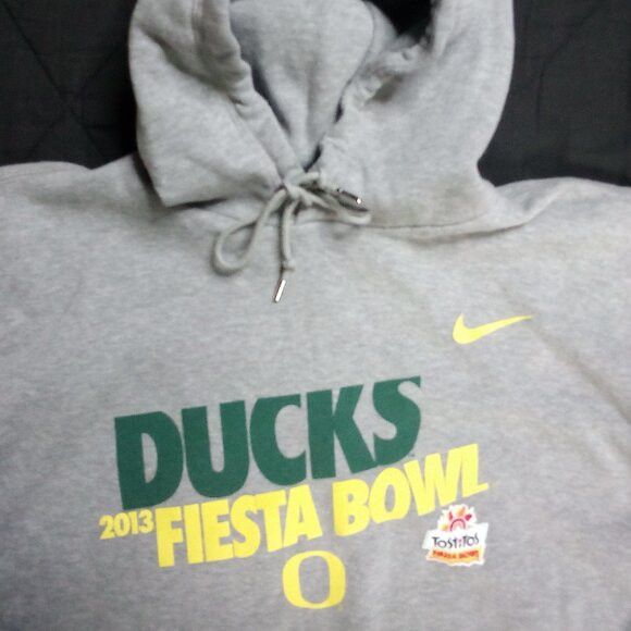NCAA × Nike Nike Oregon Ducks Fiesta Bowl 2013 Hoodie Sweatshirt Size US XL / EU 56 / 4 - 1 Thumbnail