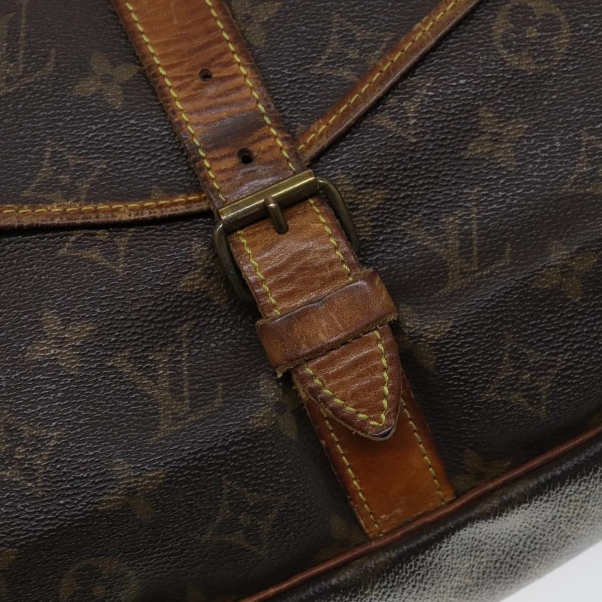 Louis Vuitton LOUIS VUITTON Monogram Saumur 35 Shoulder Bag M42254 Size ONE SIZE - 10 Thumbnail