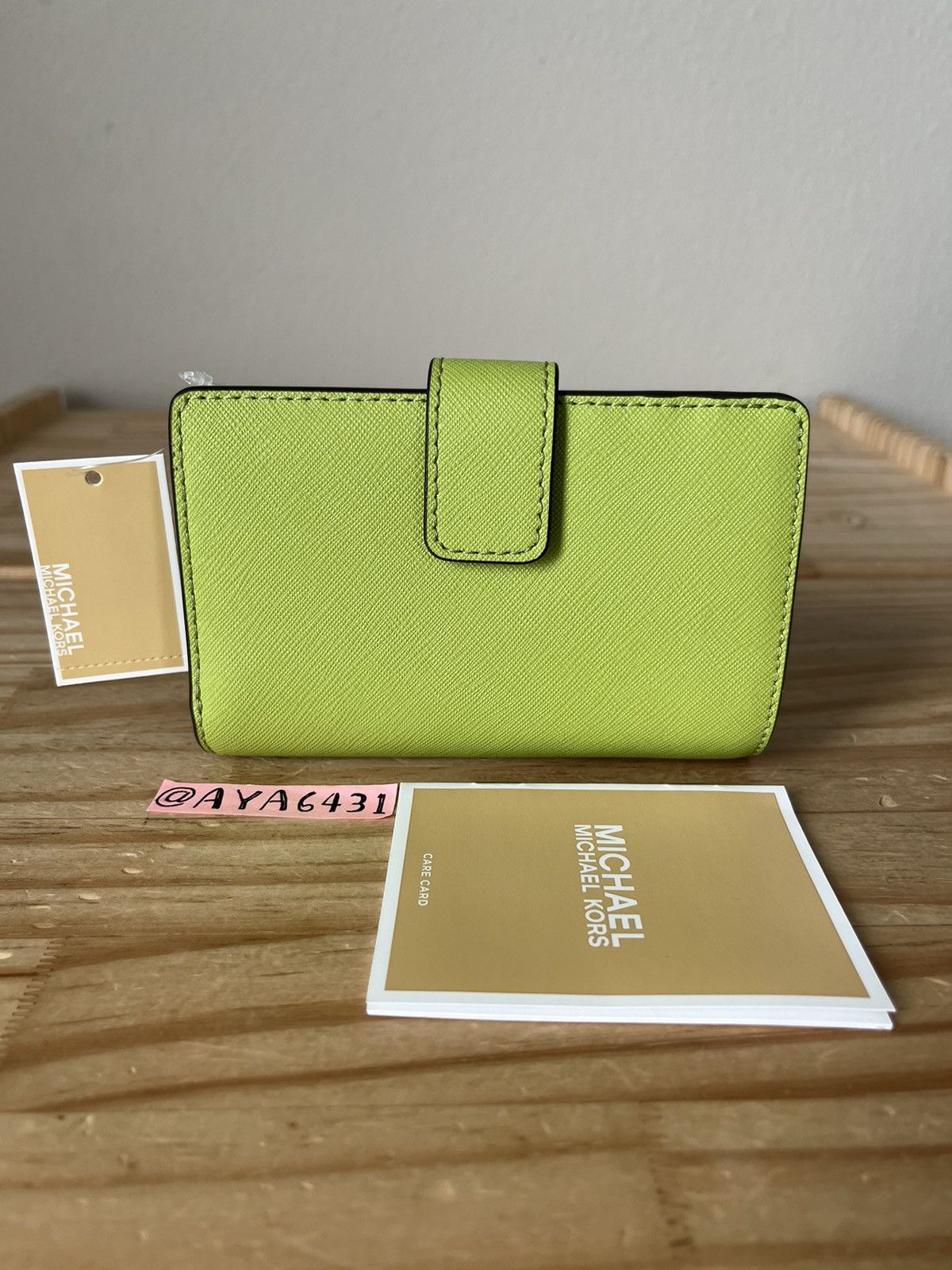 Michael Kors Michael Kors Wallet Size ONE SIZE - 2 Thumbnail