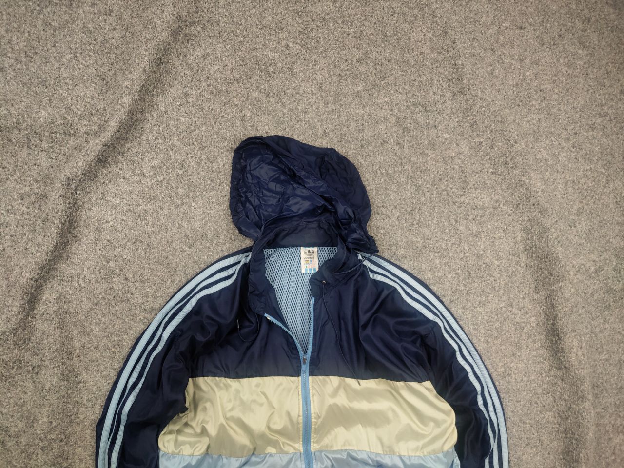 Adidas Vintage 90's Adidas Trefoil Track Zip Light Jacket Retro Size US S / EU 44-46 / 1 - 1 Thumbnail