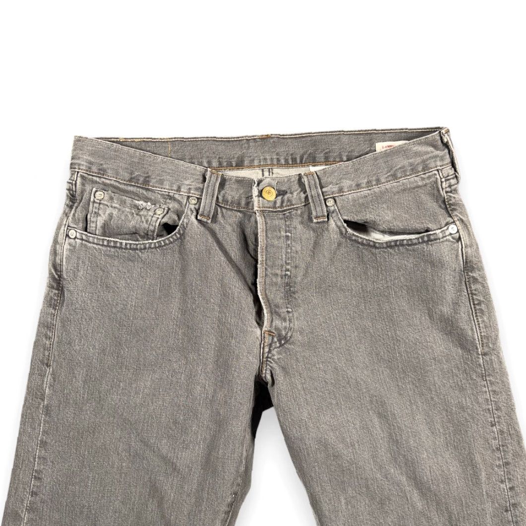 Levi's VINTAGE Levi's Premium Jeans Mens 34x30 Gray Hesher Lowrise Straight Leg USA 90s 2000s Mens Jeans Size US 34 / EU 50 - 3 Thumbnail
