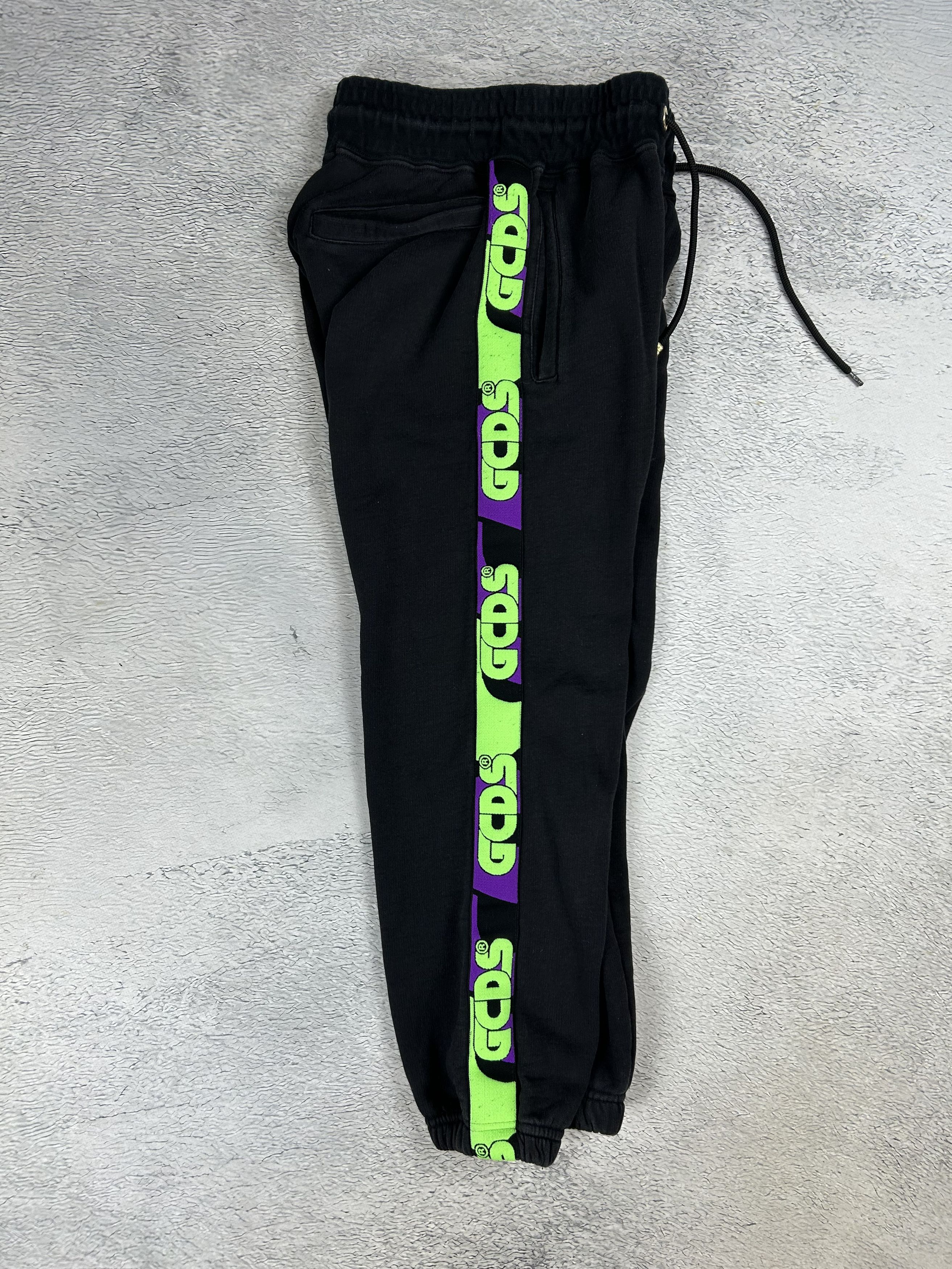 GCDS × Vintage GCDS sweatpants With stripes Drill Big Logo Size US 30 / EU 46 - 2 Thumbnail