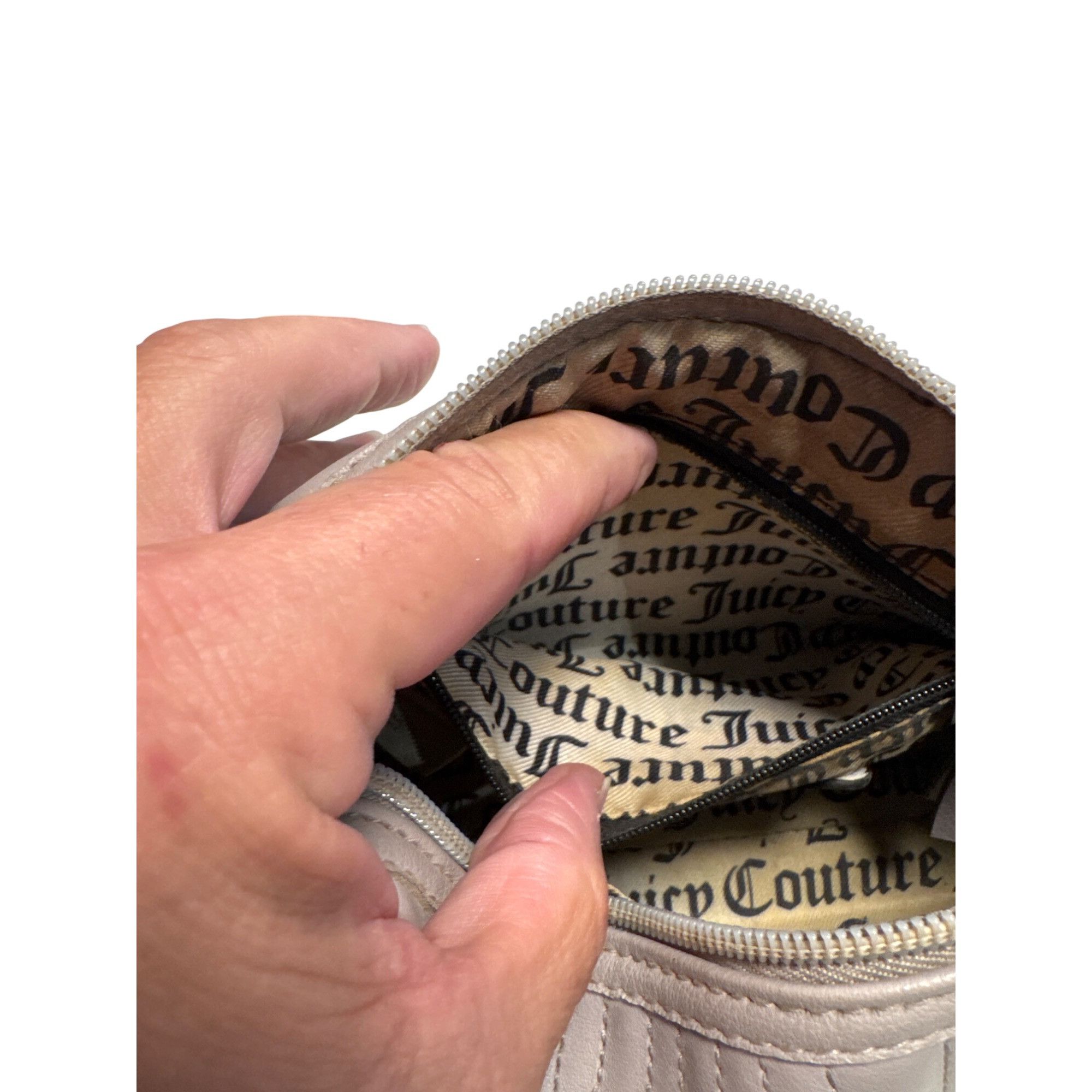 Juicy Couture Juicy Couture Womens Gray Crossbody Clutch Purse SKU 7291 Size ONE SIZE - 15 Thumbnail