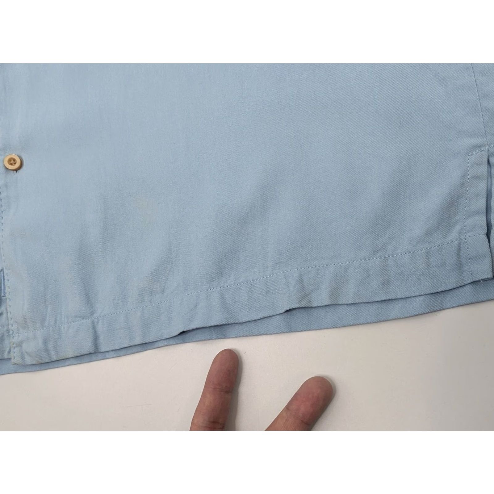 Tommy Bahama Tommy Bahama Silk Original Fit Camp Shirt Light Blue Men’s XL Silk Button-Up Shirt Split Collar Beach Casual Size US XL / EU 56 / 4 - 5 Thumbnail