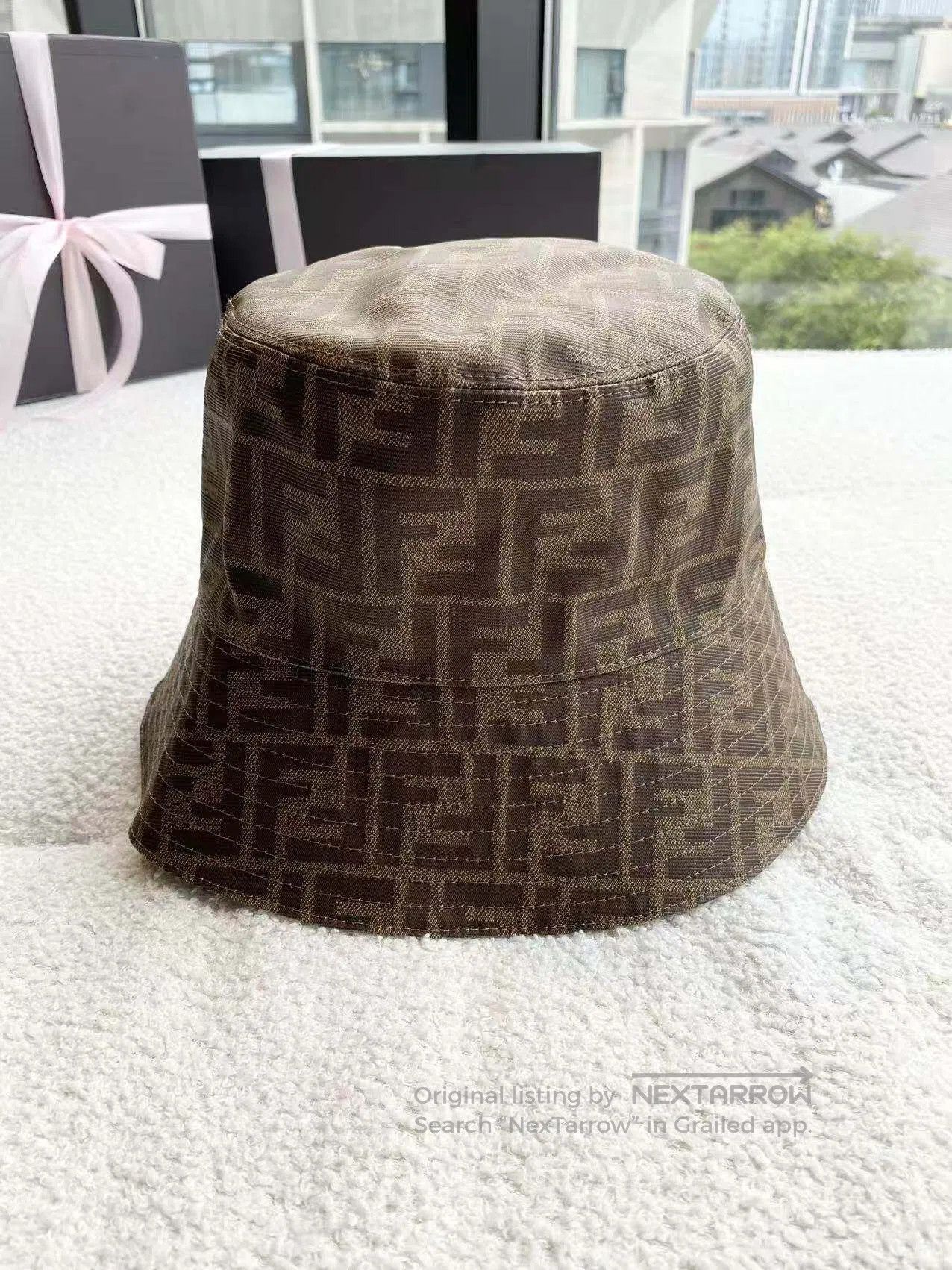 Fendi Fendi Size M The old flower is full of prints on the double Size ONE SIZE - 2 Thumbnail