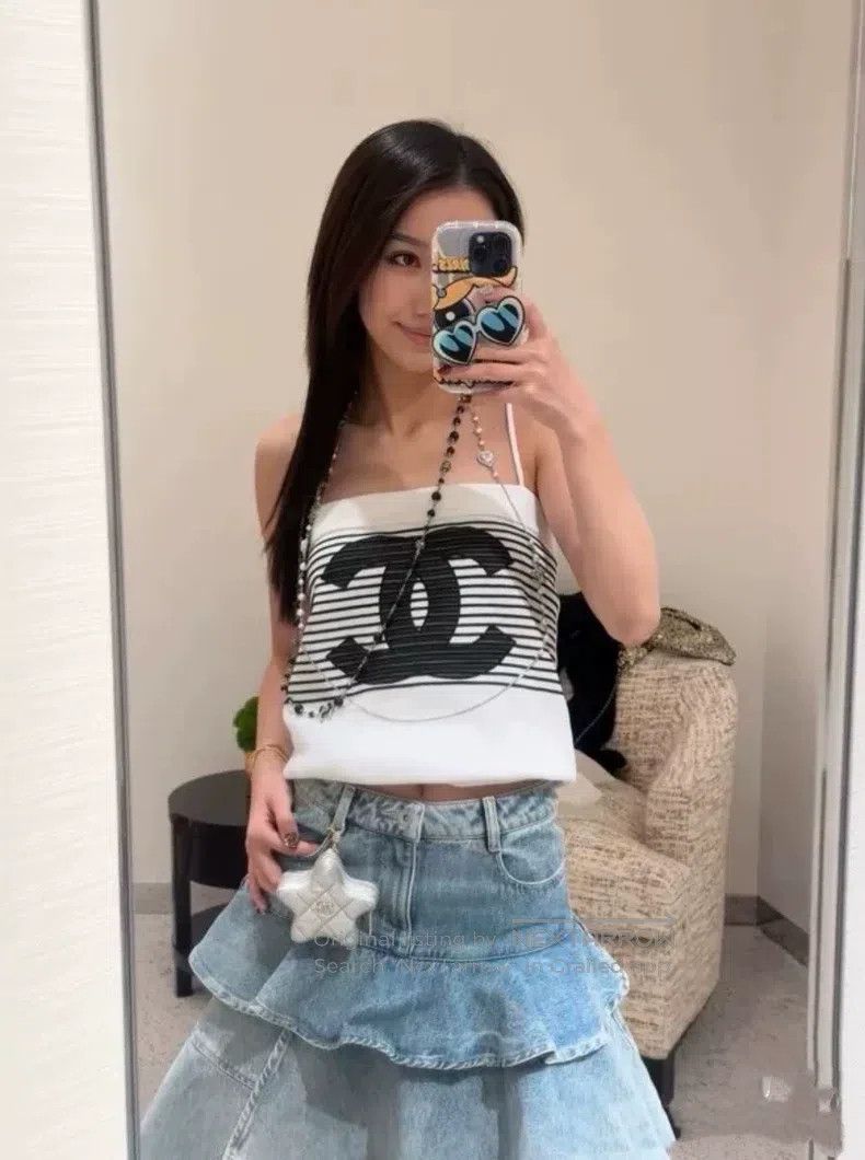 Chanel Chanel 24S black and white striped suspender vest Size XS / US 0-2 / IT 36-38 - 1 Thumbnail