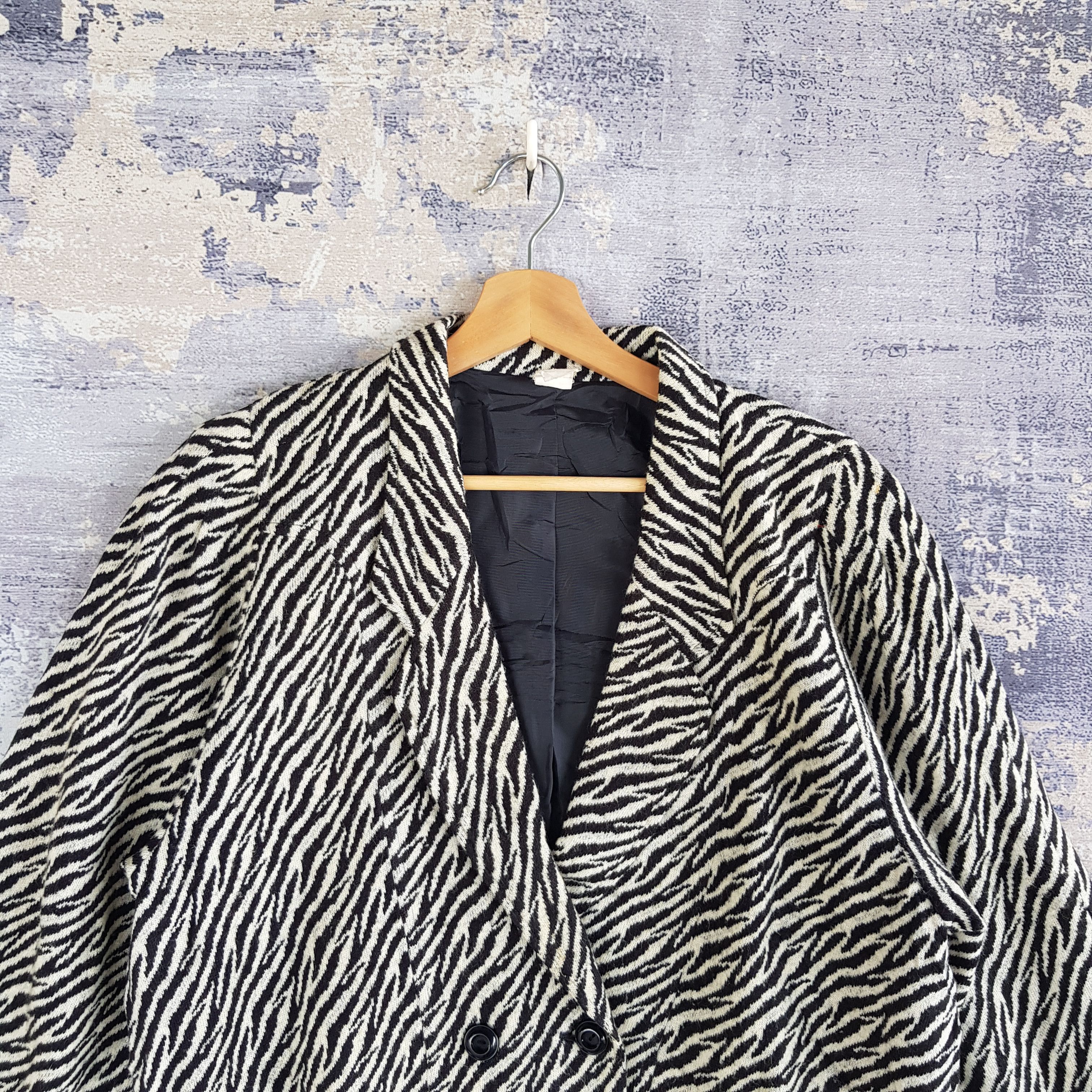 Japanese Brand × Vintage Vintage 90s Baroque Japanese Retro Jacket Baggy Wool Jacket Size US M / EU 48-50 / 2 - 2 Thumbnail
